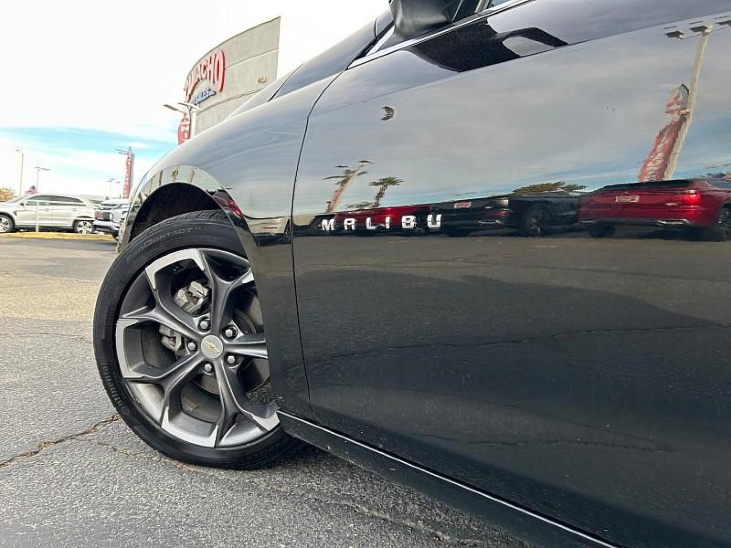 2023 BLACK Chevrolet Malibu (1G1ZD5ST8PF) with an 4-Cyl Turbo 1.5 Liter engine, Automatic CVT transmission, located at 412 Auto Vista Drive, Palmdale, 93551, (661) 945-0620, 34.592636, -118.136681 - Photo#13