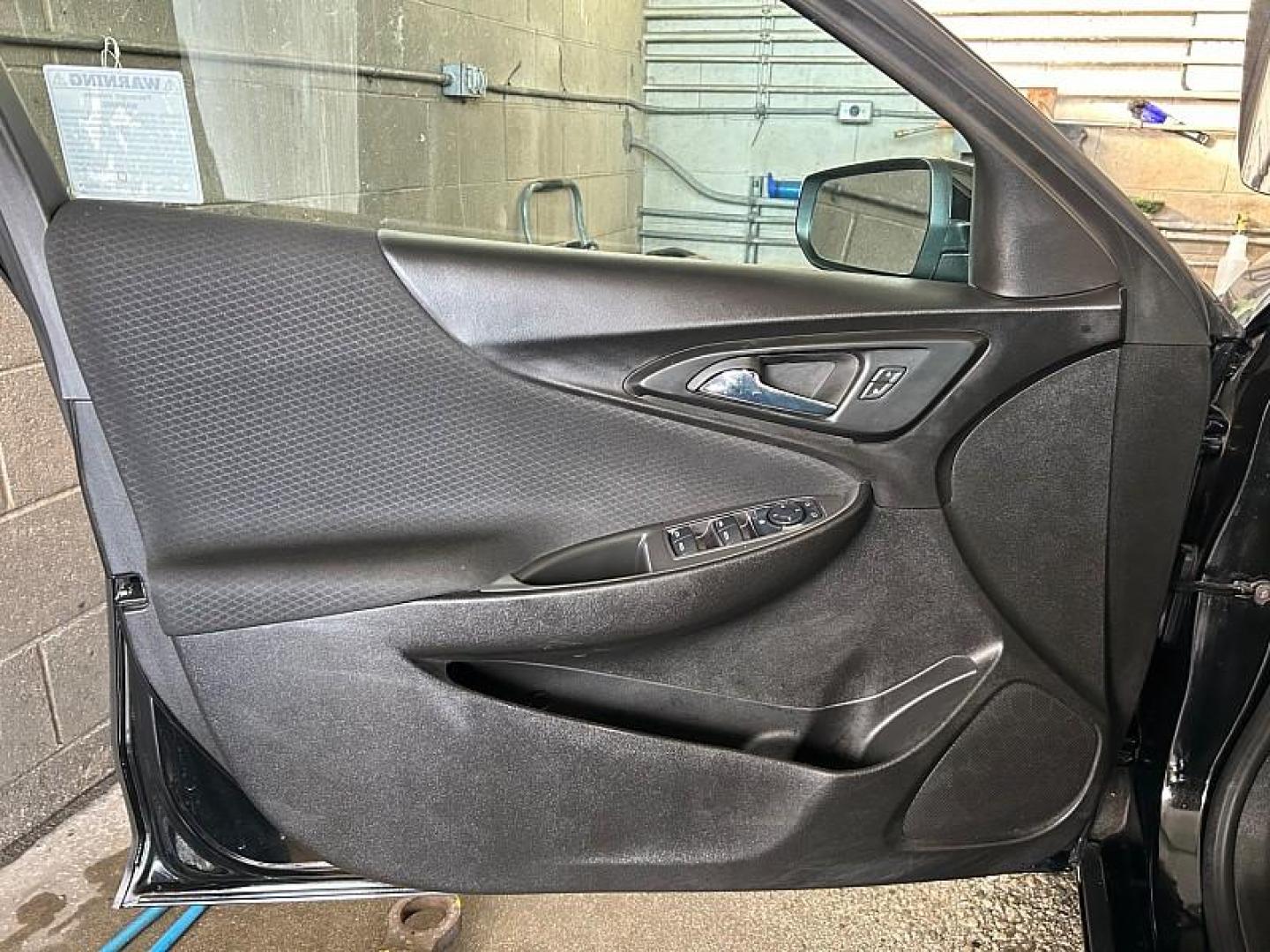 2023 BLACK Chevrolet Malibu (1G1ZD5ST8PF) with an 4-Cyl Turbo 1.5 Liter engine, Automatic CVT transmission, located at 412 Auto Vista Drive, Palmdale, 93551, (661) 945-0620, 34.592636, -118.136681 - Photo#17