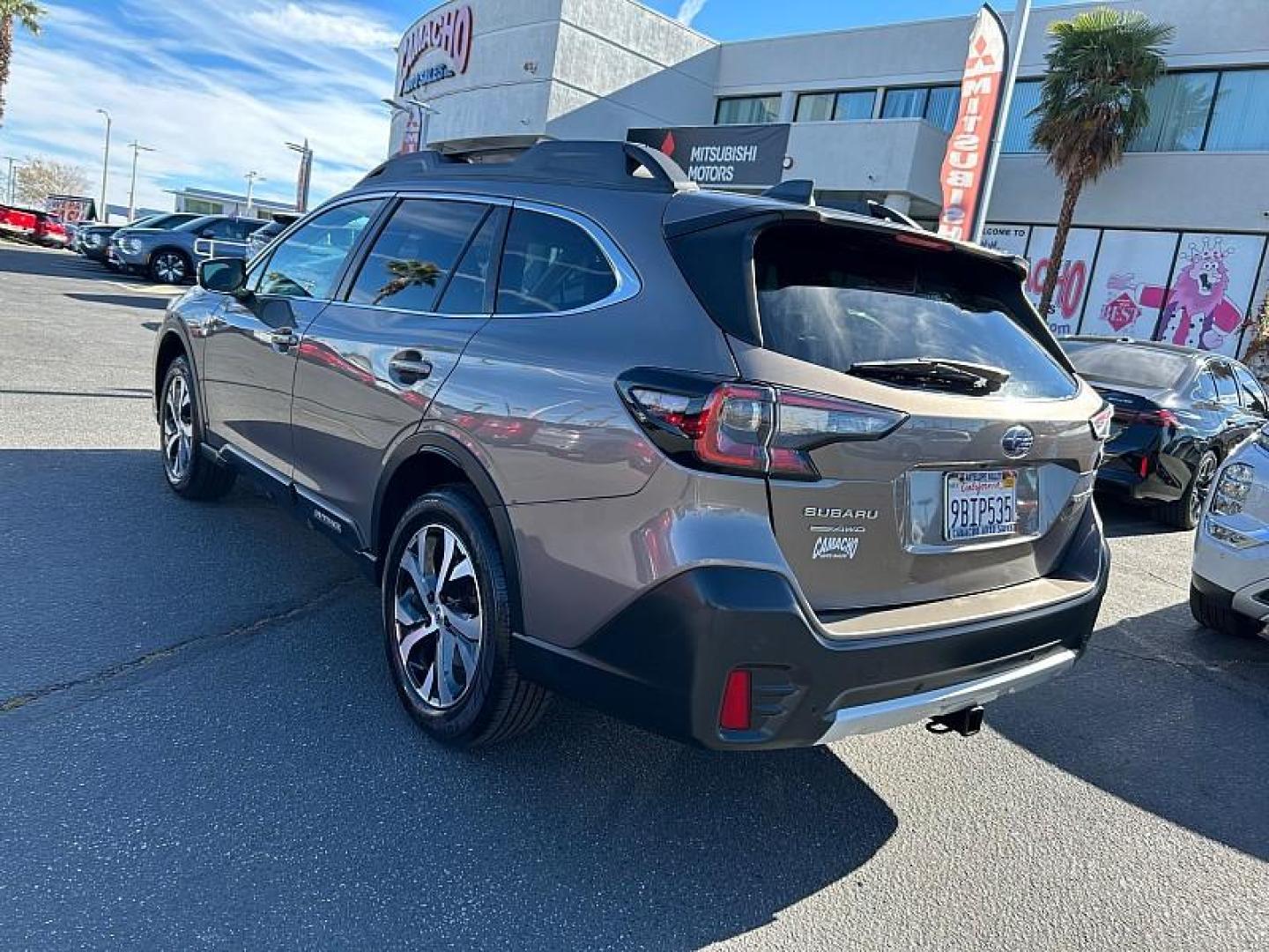 2023 GRAY Chevrolet Malibu (1G1ZD5ST2PF) with an 4-Cyl Turbo 1.5 Liter engine, Automatic CVT transmission, located at 412 Auto Vista Drive, Palmdale, 93551, (661) 945-0620, 34.592636, -118.136681 - Photo#4