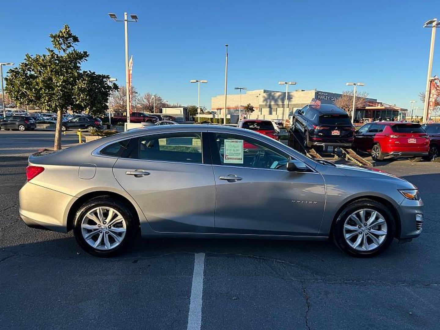 2023 GRAY Chevrolet Malibu (1G1ZD5ST2PF) with an 4-Cyl Turbo 1.5 Liter engine, Automatic CVT transmission, located at 412 Auto Vista Drive, Palmdale, 93551, (661) 945-0620, 34.592636, -118.136681 - Photo#7