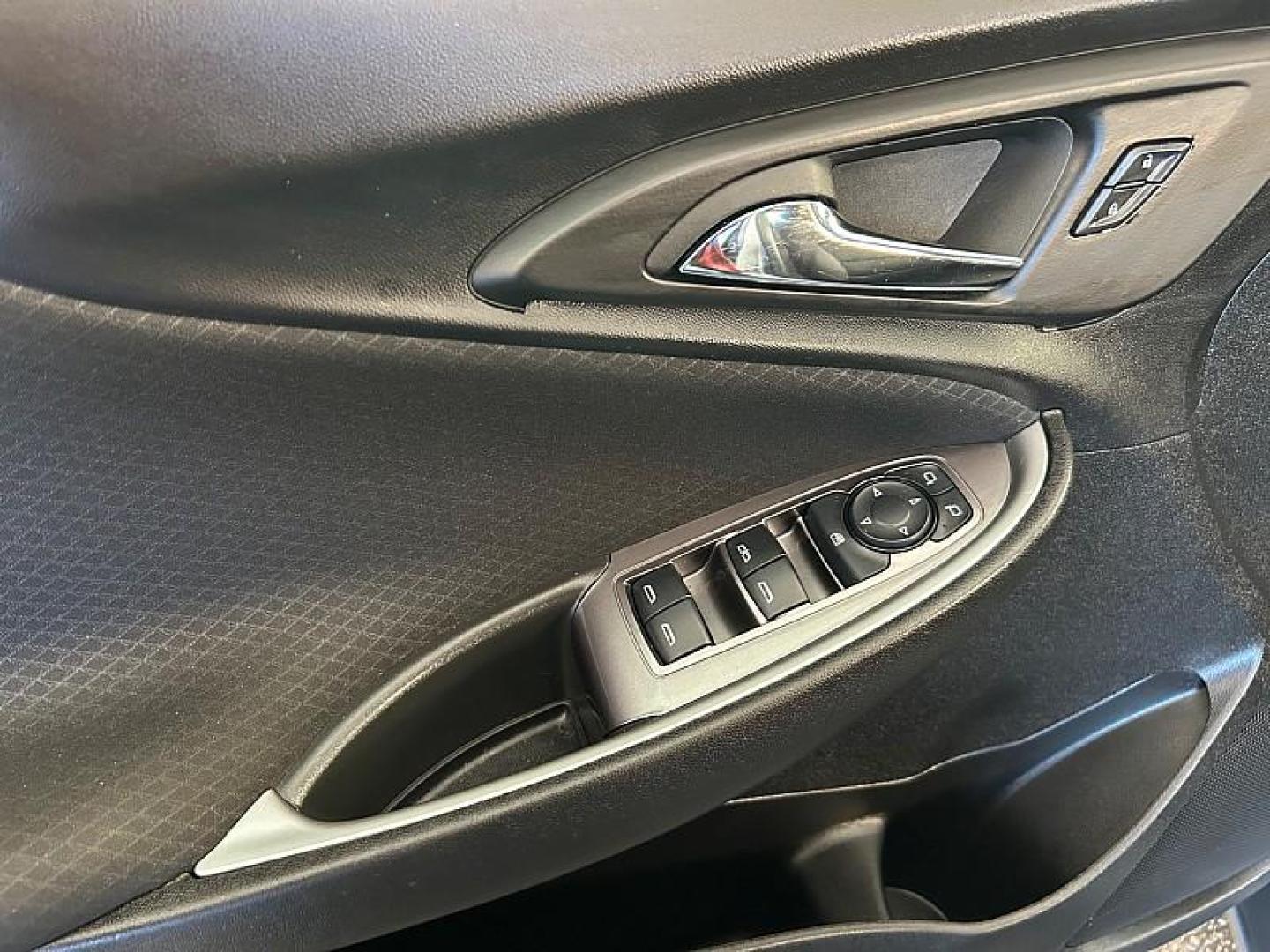 2023 GRAY Chevrolet Malibu (1G1ZD5ST2PF) with an 4-Cyl Turbo 1.5 Liter engine, Automatic CVT transmission, located at 412 Auto Vista Drive, Palmdale, 93551, (661) 945-0620, 34.592636, -118.136681 - Photo#37