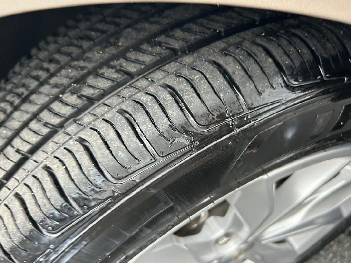 2023 GRAY Chevrolet Malibu (1G1ZD5ST6PF) with an 4-Cyl Turbo 1.5 Liter engine, Automatic CVT transmission, located at 412 Auto Vista Drive, Palmdale, 93551, (661) 945-0620, 34.592636, -118.136681 - Photo#19