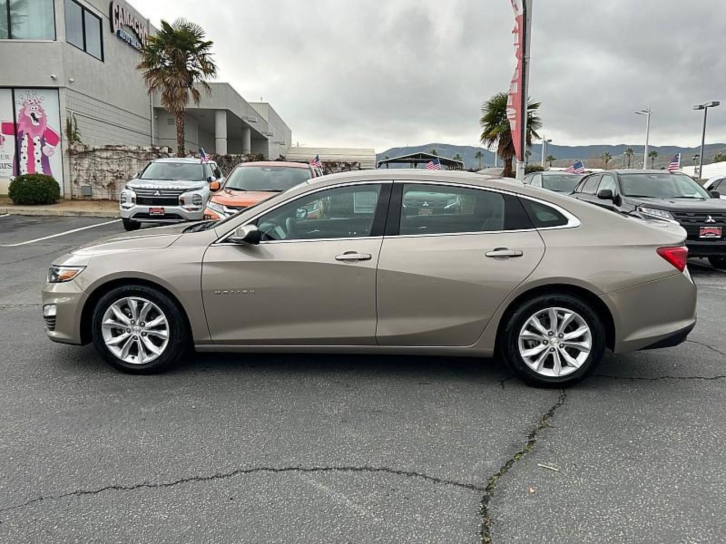2023 GRAY Chevrolet Malibu (1G1ZD5ST6PF) with an 4-Cyl Turbo 1.5 Liter engine, Automatic CVT transmission, located at 412 Auto Vista Drive, Palmdale, 93551, (661) 945-0620, 34.592636, -118.136681 - Photo#23