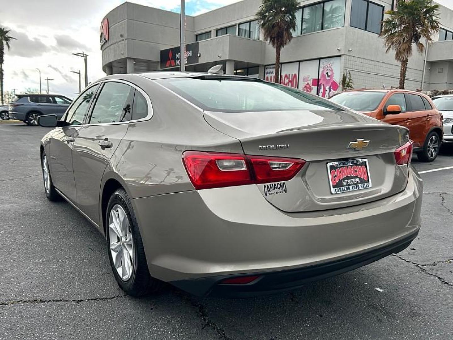 2023 GRAY Chevrolet Malibu (1G1ZD5ST6PF) with an 4-Cyl Turbo 1.5 Liter engine, Automatic CVT transmission, located at 412 Auto Vista Drive, Palmdale, 93551, (661) 945-0620, 34.592636, -118.136681 - Photo#24