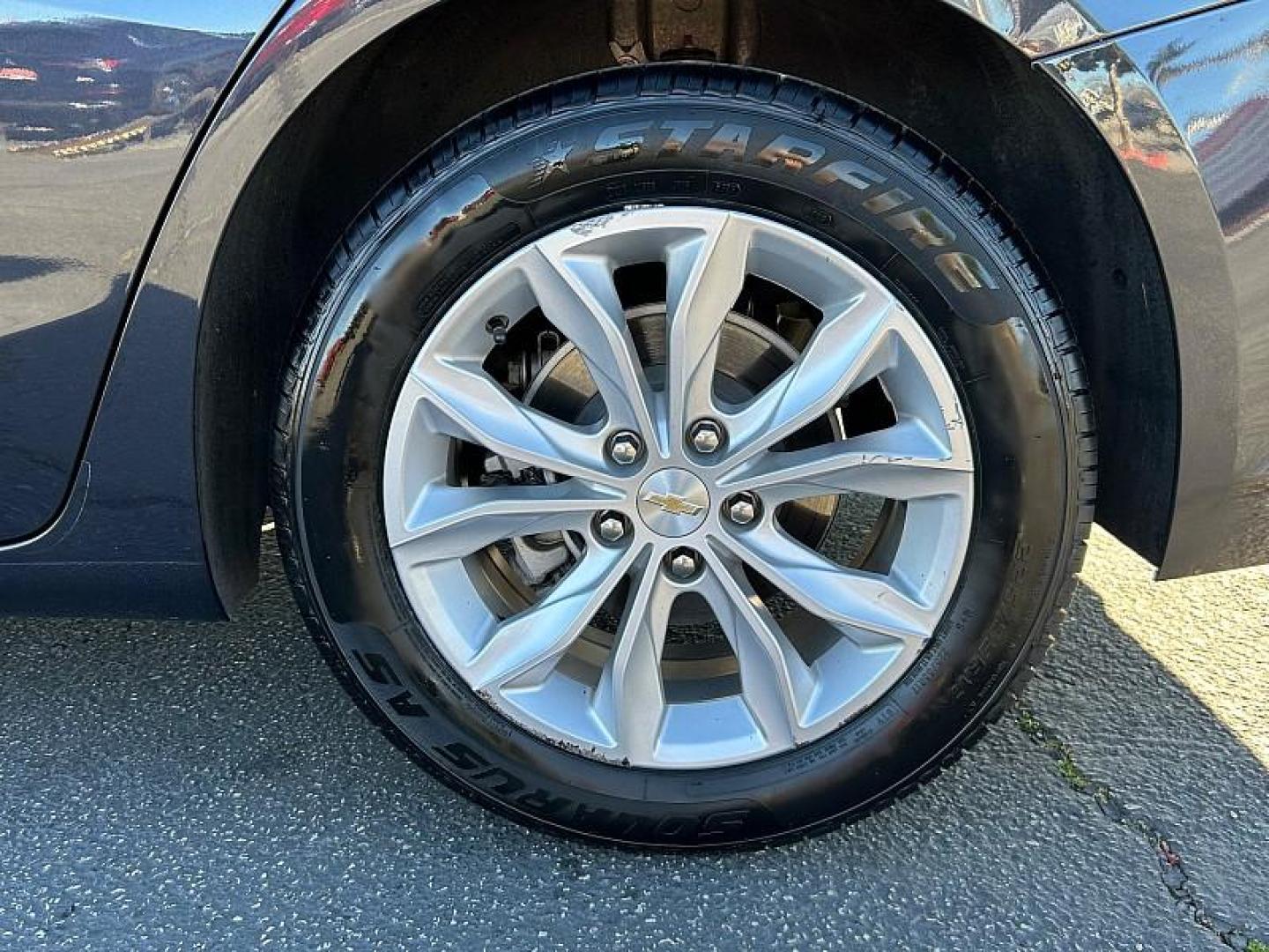 2023 GRAY Chevrolet Malibu (1G1ZD5ST9PF) with an 4-Cyl Turbo 1.5 Liter engine, Automatic CVT transmission, located at 412 Auto Vista Drive, Palmdale, 93551, (661) 945-0620, 34.592636, -118.136681- Photo#39