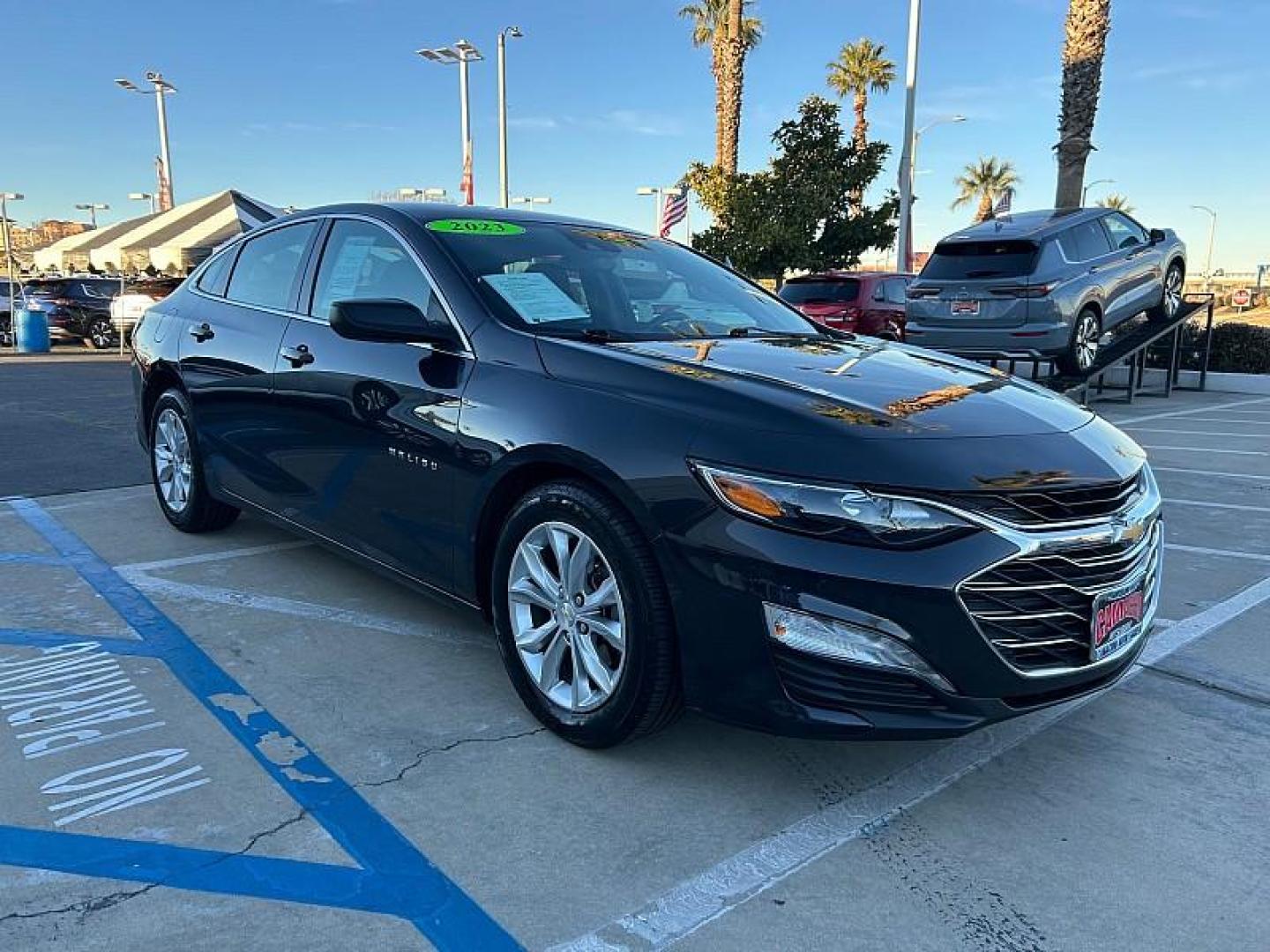 2023 GRAY Chevrolet Malibu (1G1ZD5ST3PF) with an 4-Cyl Turbo 1.5 Liter engine, Automatic CVT transmission, located at 412 Auto Vista Drive, Palmdale, 93551, (661) 945-0620, 34.592636, -118.136681 - Photo#0