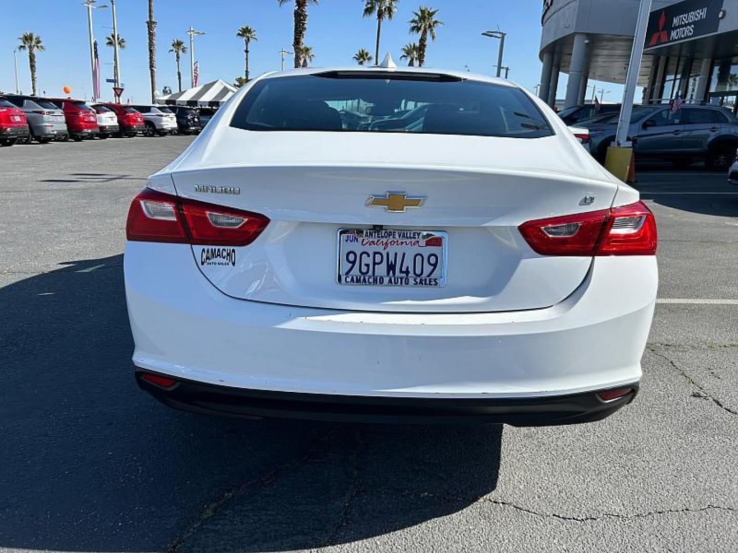 2023 WHITE Chevrolet Malibu (1G1ZD5ST7PF) with an 4-Cyl Turbo 1.5 Liter engine, Automatic CVT transmission, located at 412 Auto Vista Drive, Palmdale, 93551, (661) 945-0620, 34.592636, -118.136681- Photo#8