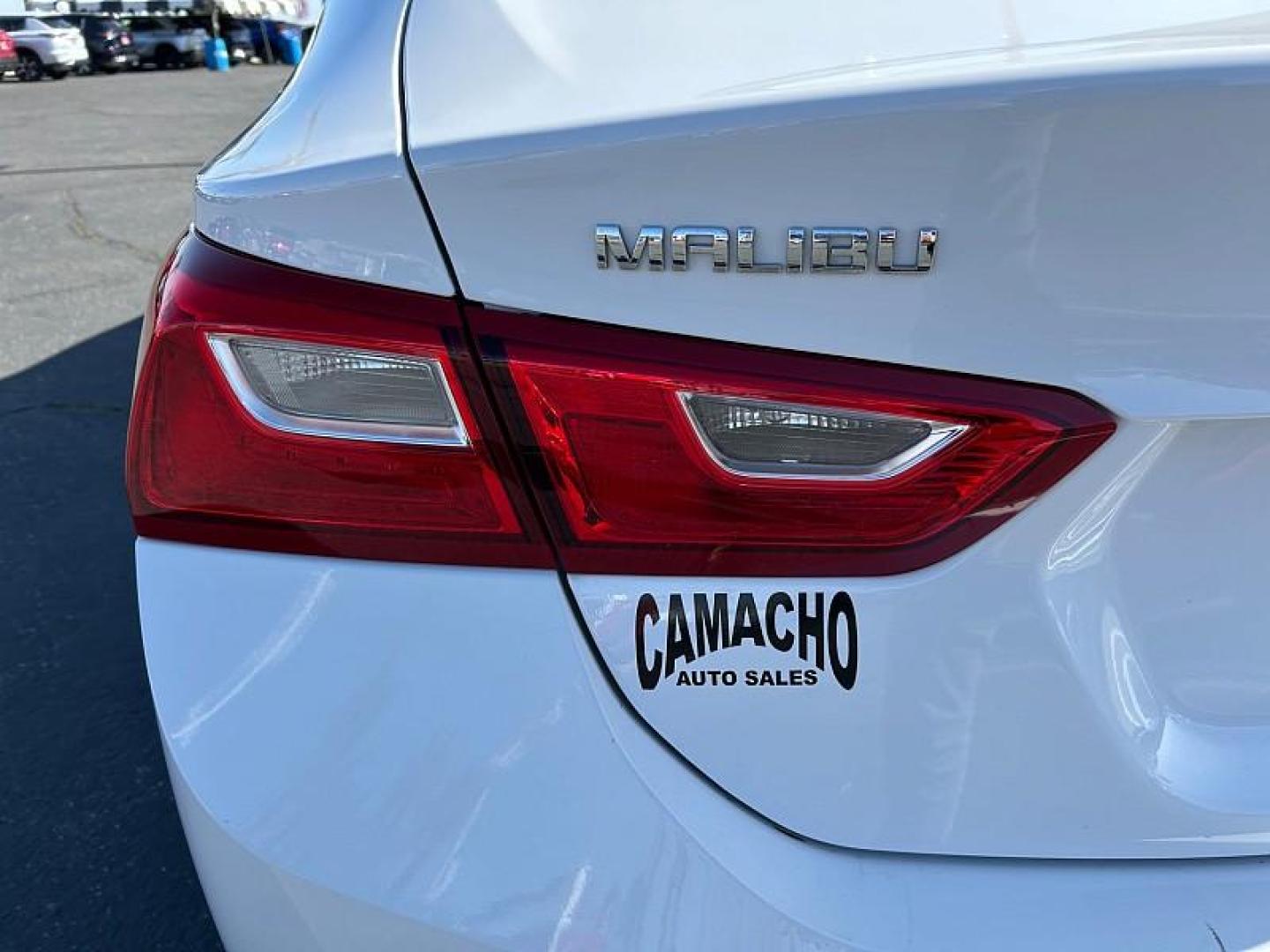 2023 WHITE Chevrolet Malibu (1G1ZD5ST7PF) with an 4-Cyl Turbo 1.5 Liter engine, Automatic CVT transmission, located at 412 Auto Vista Drive, Palmdale, 93551, (661) 945-0620, 34.592636, -118.136681- Photo#20