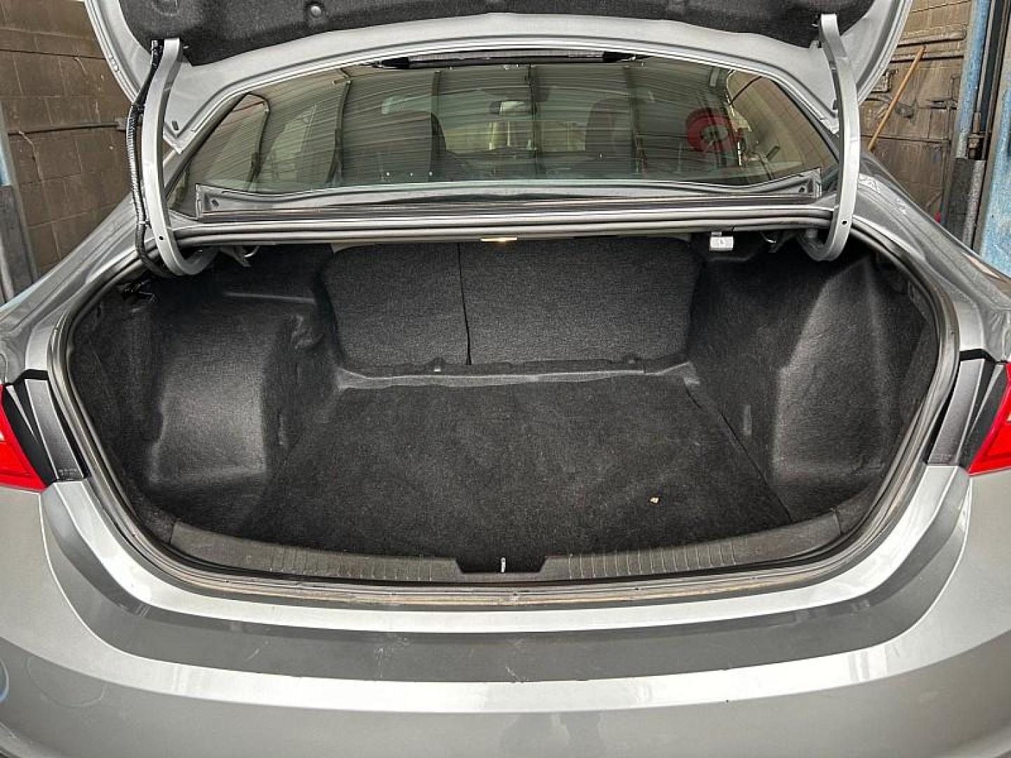 2023 GRAY Chevrolet Malibu (1G1ZD5ST7PF) with an 4-Cyl Turbo 1.5 Liter engine, Automatic CVT transmission, located at 412 Auto Vista Drive, Palmdale, 93551, (661) 945-0620, 34.592636, -118.136681 - Photo#26