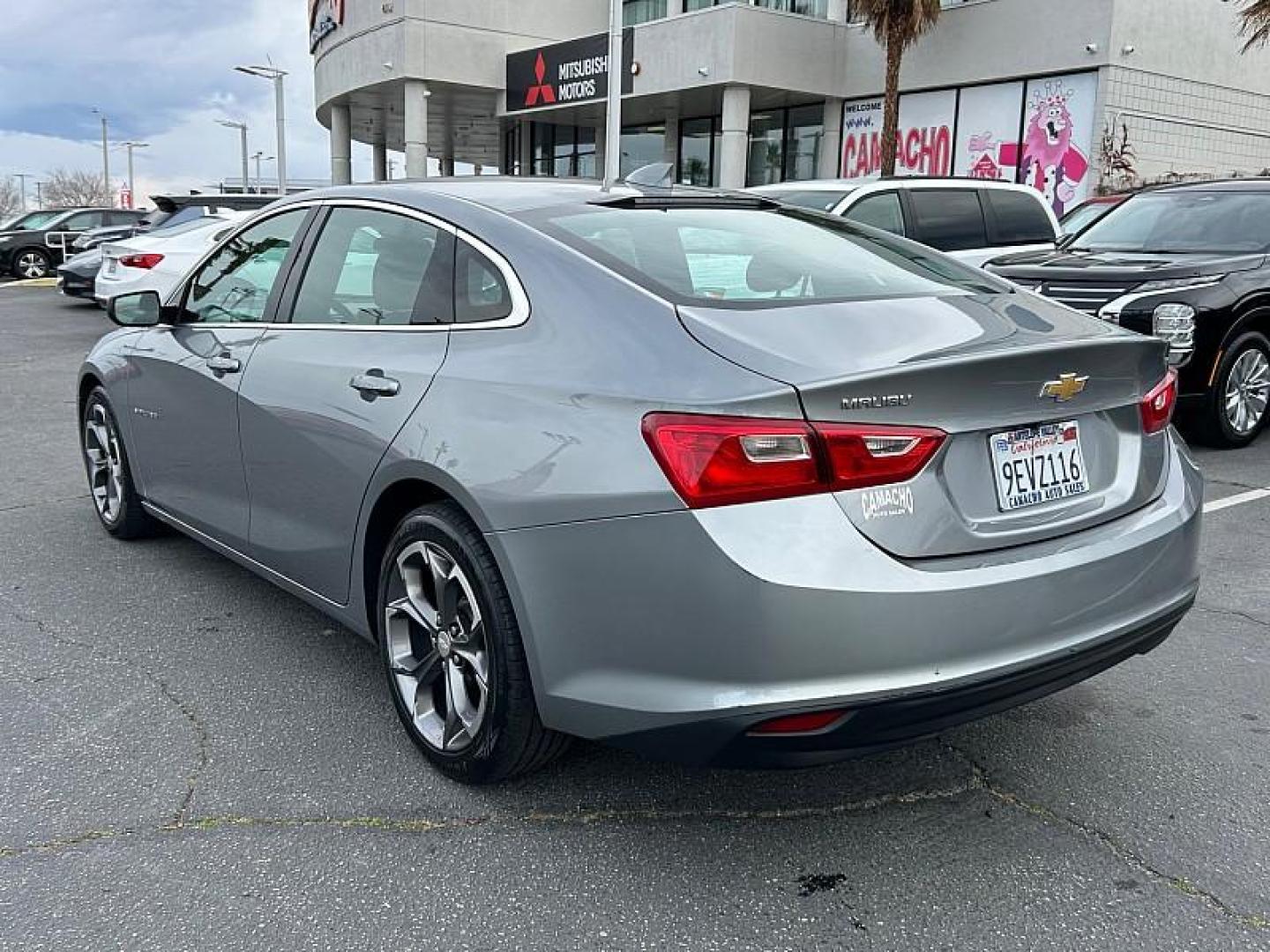 2023 GRAY Chevrolet Malibu (1G1ZD5ST7PF) with an 4-Cyl Turbo 1.5 Liter engine, Automatic CVT transmission, located at 412 Auto Vista Drive, Palmdale, 93551, (661) 945-0620, 34.592636, -118.136681 - Photo#34