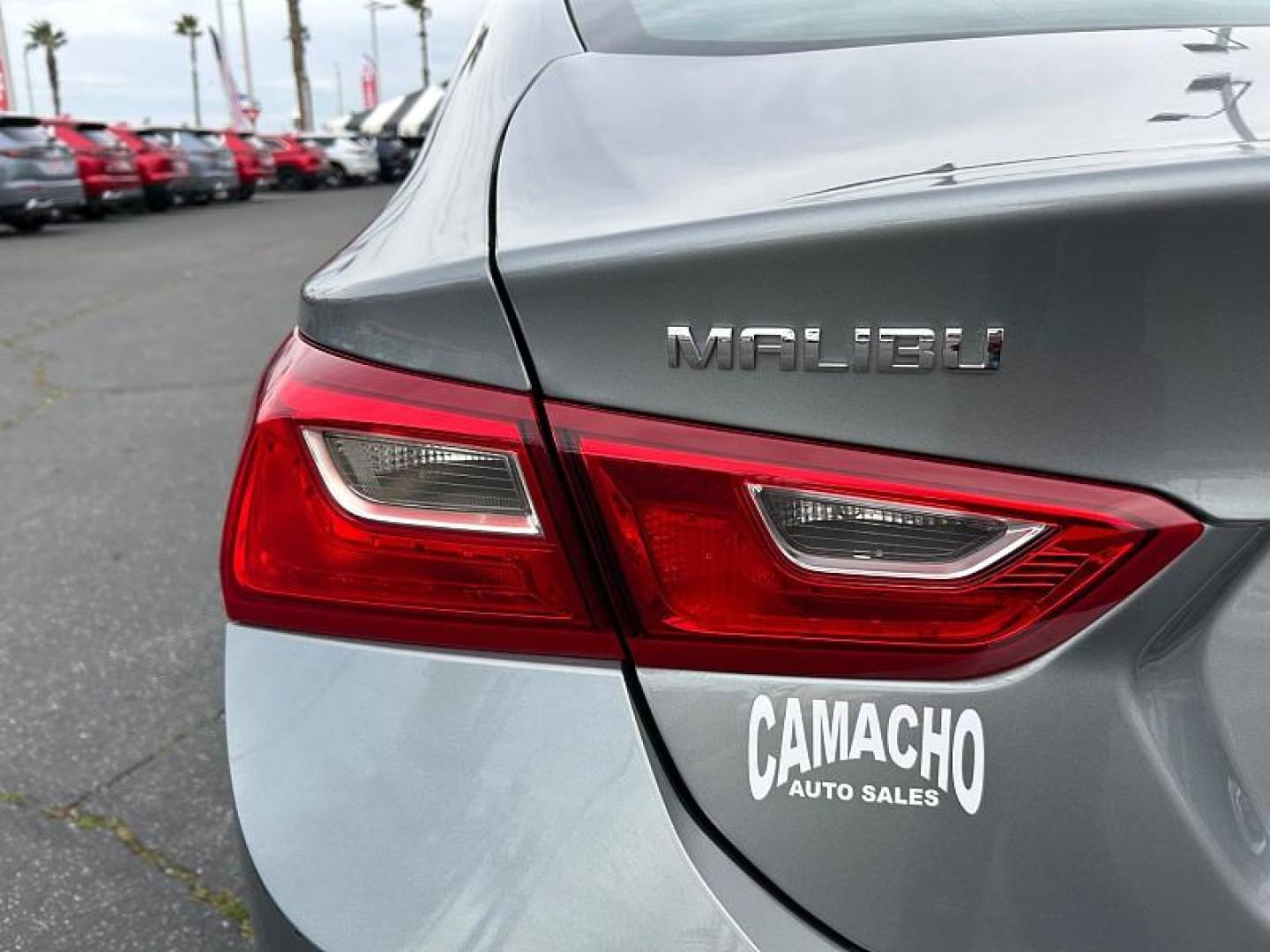 2023 GRAY Chevrolet Malibu (1G1ZD5ST7PF) with an 4-Cyl Turbo 1.5 Liter engine, Automatic CVT transmission, located at 412 Auto Vista Drive, Palmdale, 93551, (661) 945-0620, 34.592636, -118.136681 - Photo#41