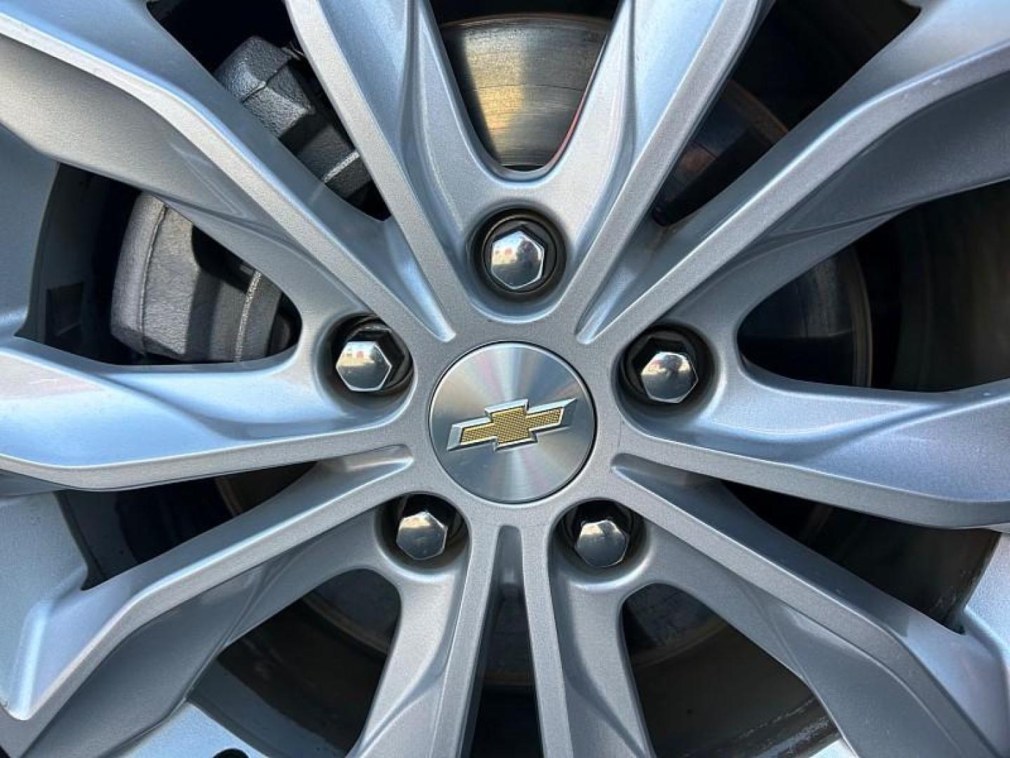 2023 GRAY Chevrolet Malibu (1G1ZD5STXPF) with an 4-Cyl Turbo 1.5 Liter engine, Automatic CVT transmission, located at 412 Auto Vista Drive, Palmdale, 93551, (661) 945-0620, 34.592636, -118.136681 - Photo#25