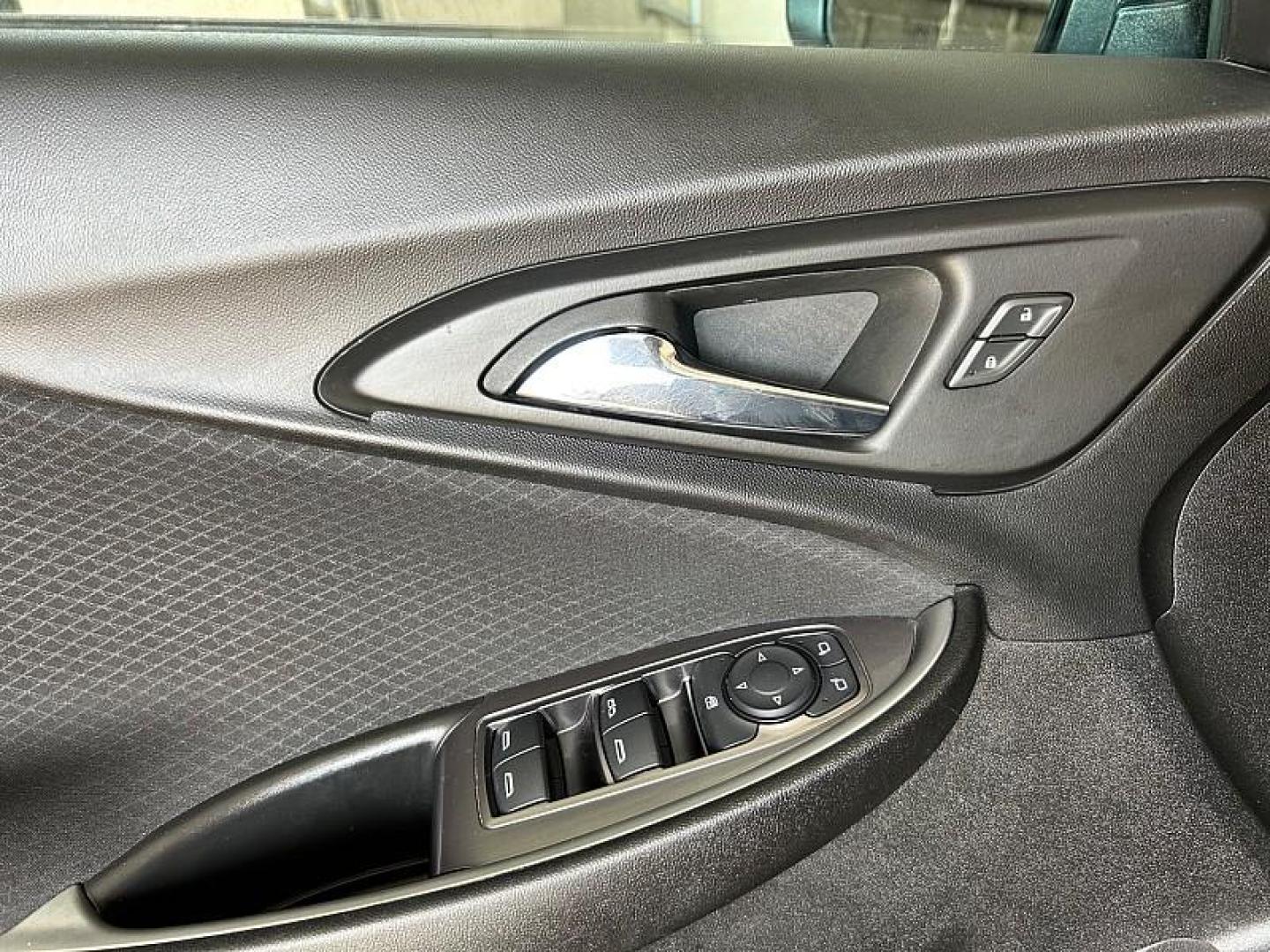 2023 GRAY Chevrolet Malibu (1G1ZD5STXPF) with an 4-Cyl Turbo 1.5 Liter engine, Automatic CVT transmission, located at 412 Auto Vista Drive, Palmdale, 93551, (661) 945-0620, 34.592636, -118.136681 - Photo#60