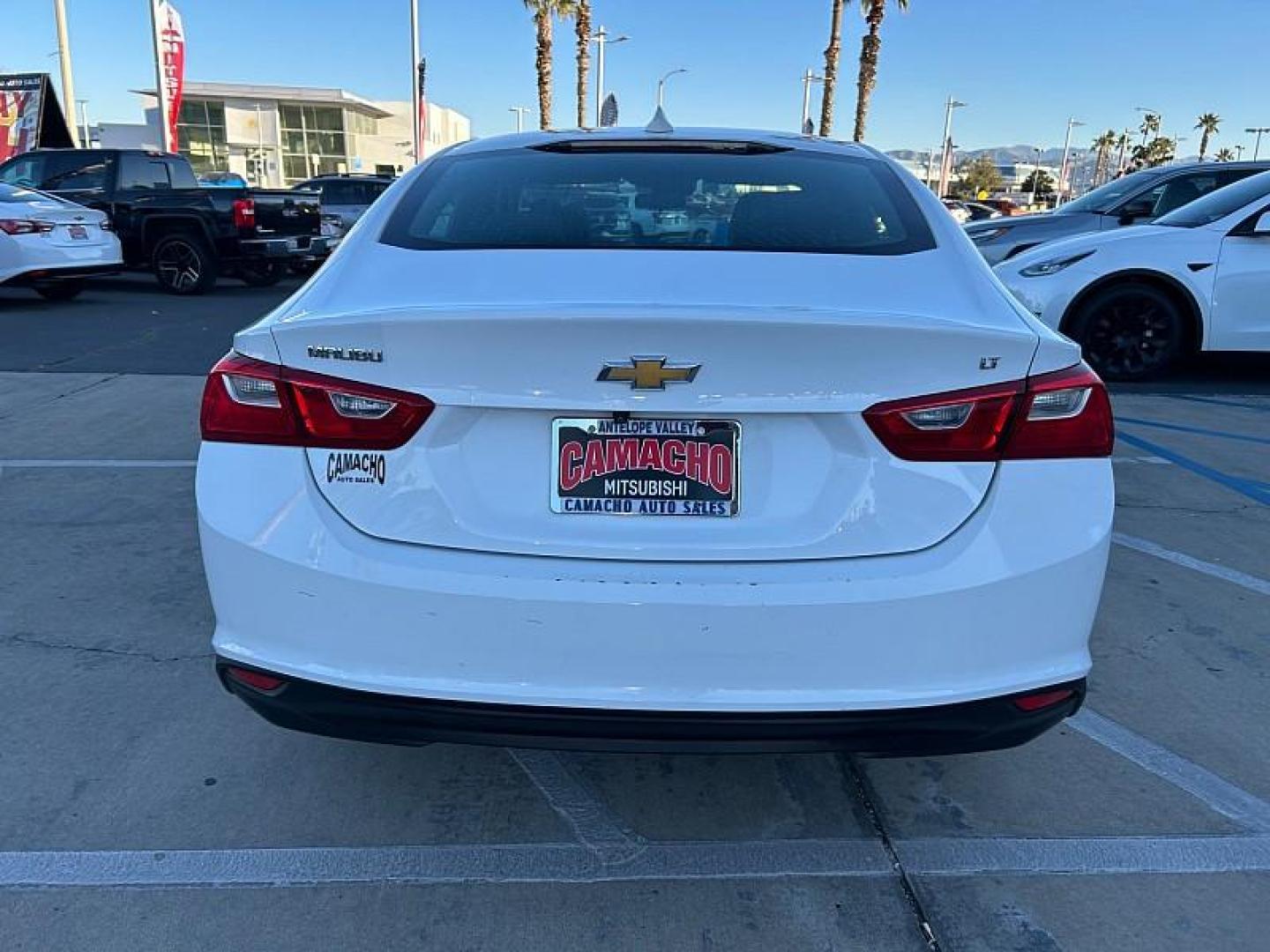 2023 WHITE Chevrolet Malibu (1G1ZD5ST2PF) with an 4-Cyl Turbo 1.5 Liter engine, Automatic CVT transmission, located at 412 Auto Vista Drive, Palmdale, 93551, (661) 945-0620, 34.592636, -118.136681- Photo#2