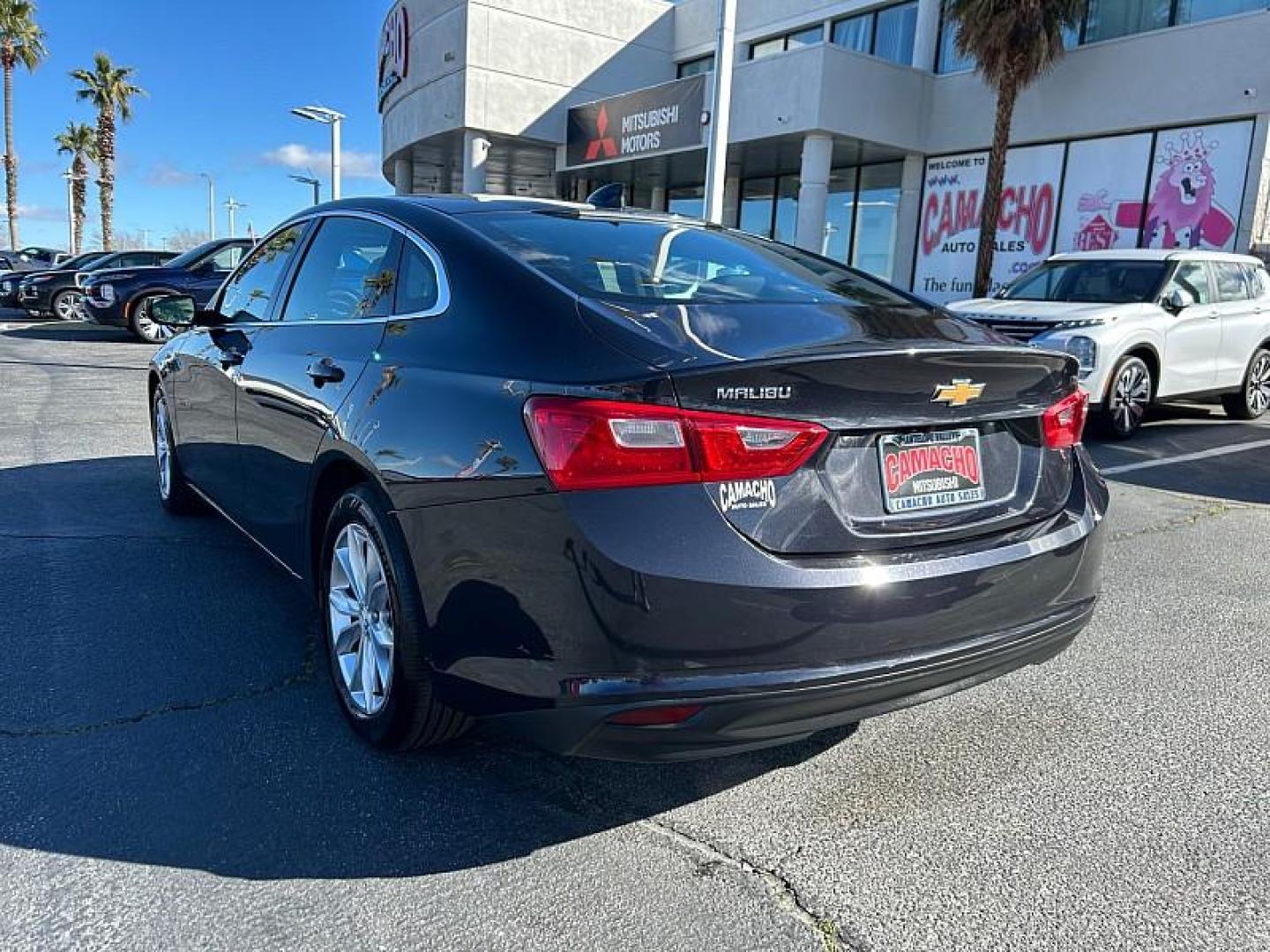 2023 GRAY Chevrolet Malibu (1G1ZD5STXPF) with an 4-Cyl Turbo 1.5 Liter engine, Automatic CVT transmission, located at 412 Auto Vista Drive, Palmdale, 93551, (661) 945-0620, 34.592636, -118.136681 - Photo#6
