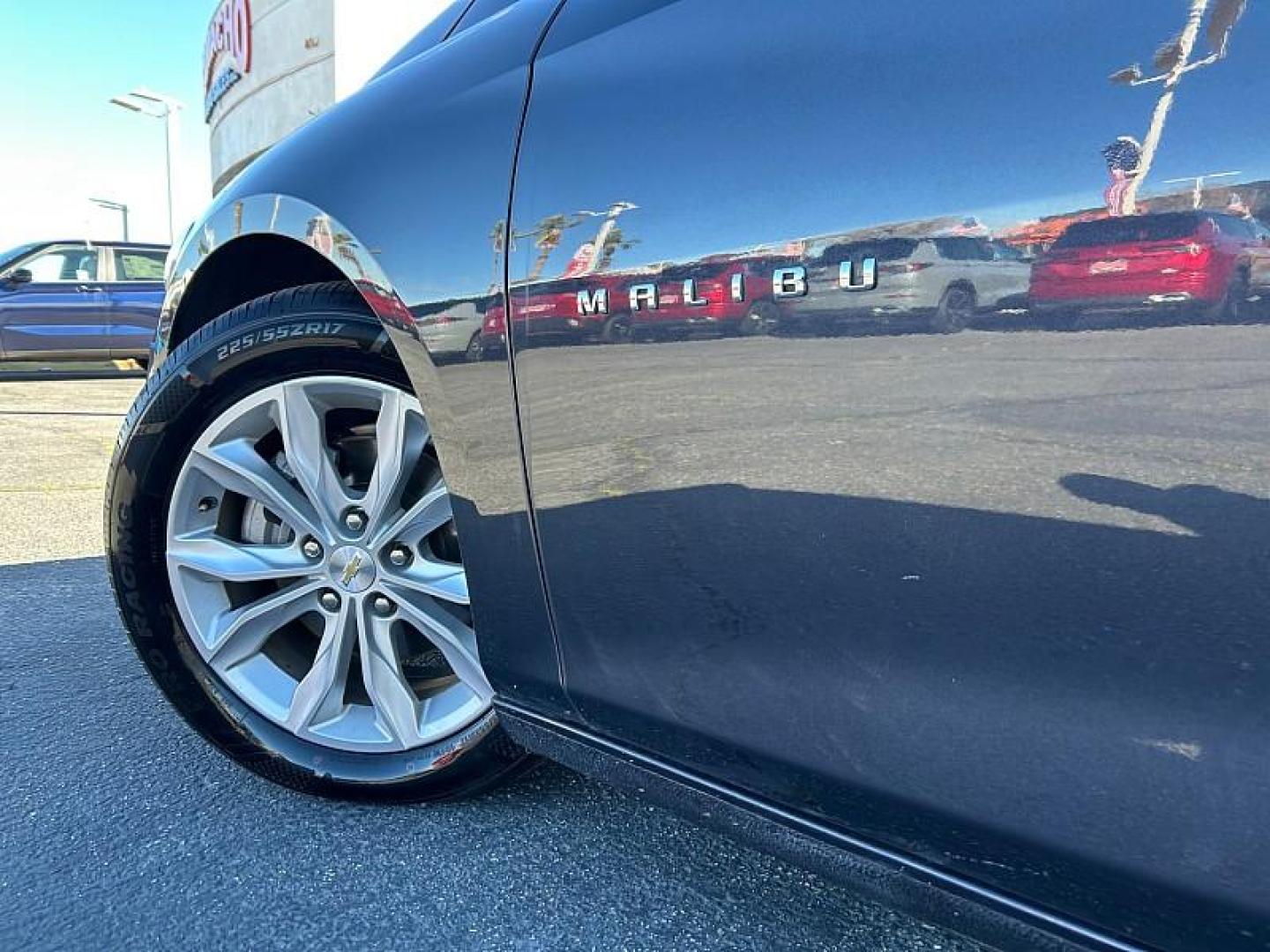 2023 GRAY Chevrolet Malibu (1G1ZD5STXPF) with an 4-Cyl Turbo 1.5 Liter engine, Automatic CVT transmission, located at 412 Auto Vista Drive, Palmdale, 93551, (661) 945-0620, 34.592636, -118.136681 - Photo#10
