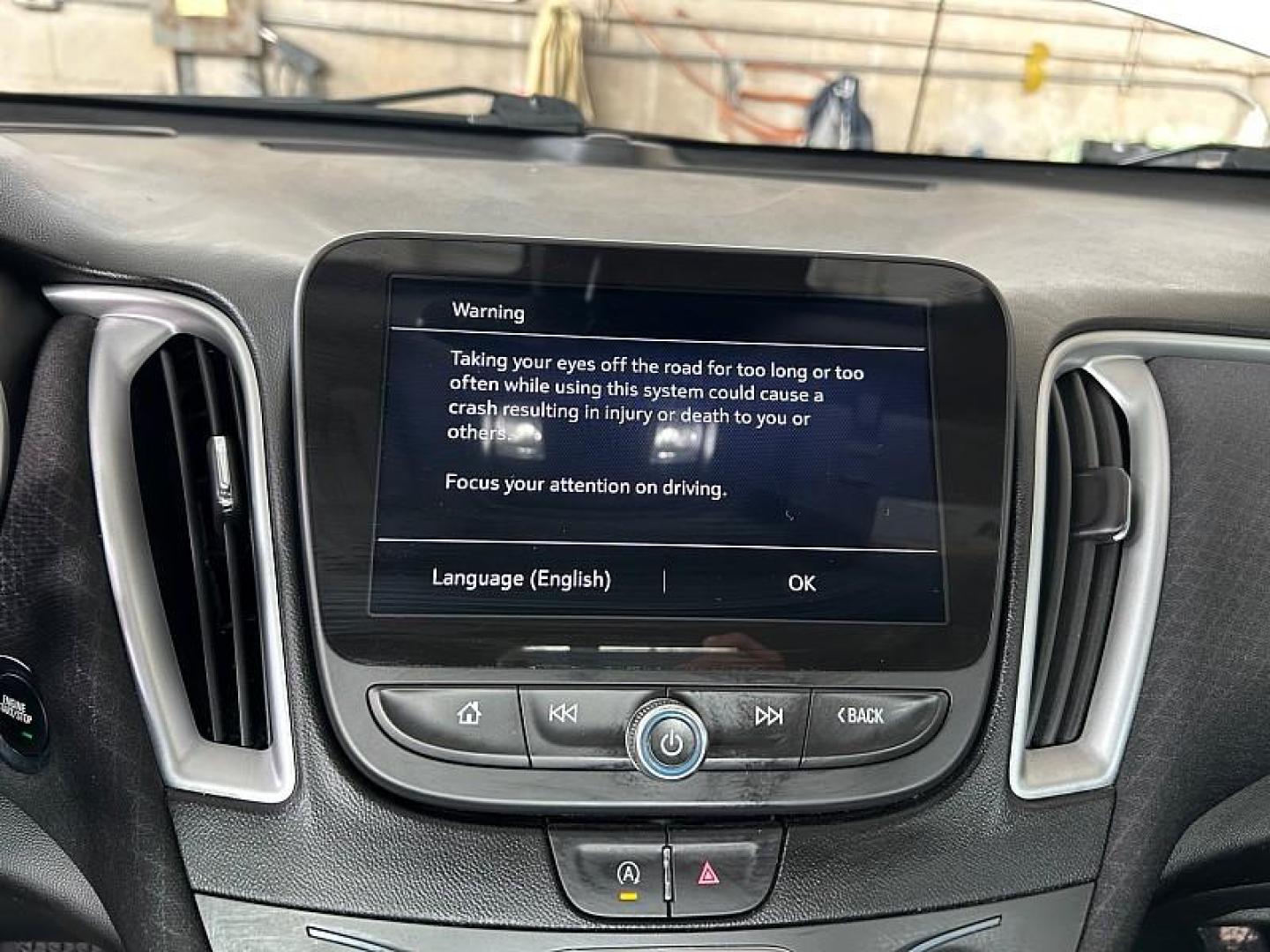 2023 WHITE Chevrolet Malibu (1G1ZD5ST7PF) with an 4-Cyl Turbo 1.5 Liter engine, Automatic CVT transmission, located at 412 Auto Vista Drive, Palmdale, 93551, (661) 945-0620, 34.592636, -118.136681 - Photo#25