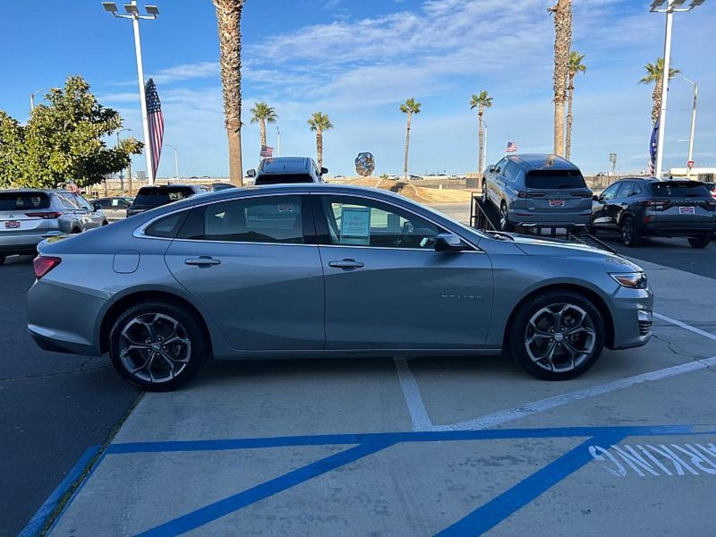 2023 GRAY Chevrolet Malibu (1G1ZD5ST2PF) with an 4-Cyl Turbo 1.5 Liter engine, Automatic CVT transmission, located at 412 Auto Vista Drive, Palmdale, 93551, (661) 945-0620, 34.592636, -118.136681 - Photo#15