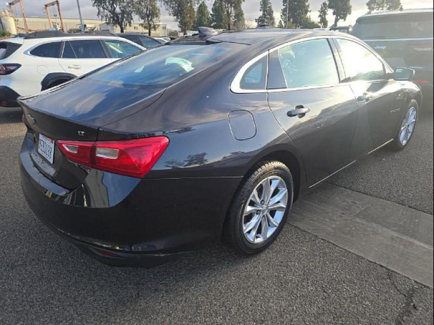 2023 GRAY Chevrolet Malibu (1G1ZD5ST5PF) with an 4-Cyl Turbo 1.5 Liter engine, Automatic CVT transmission, located at 412 Auto Vista Drive, Palmdale, 93551, (661) 945-0620, 34.592636, -118.136681 - Photo#2