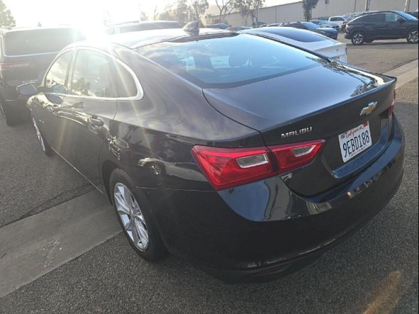 2023 GRAY Chevrolet Malibu (1G1ZD5ST5PF) with an 4-Cyl Turbo 1.5 Liter engine, Automatic CVT transmission, located at 412 Auto Vista Drive, Palmdale, 93551, (661) 945-0620, 34.592636, -118.136681 - Photo#3