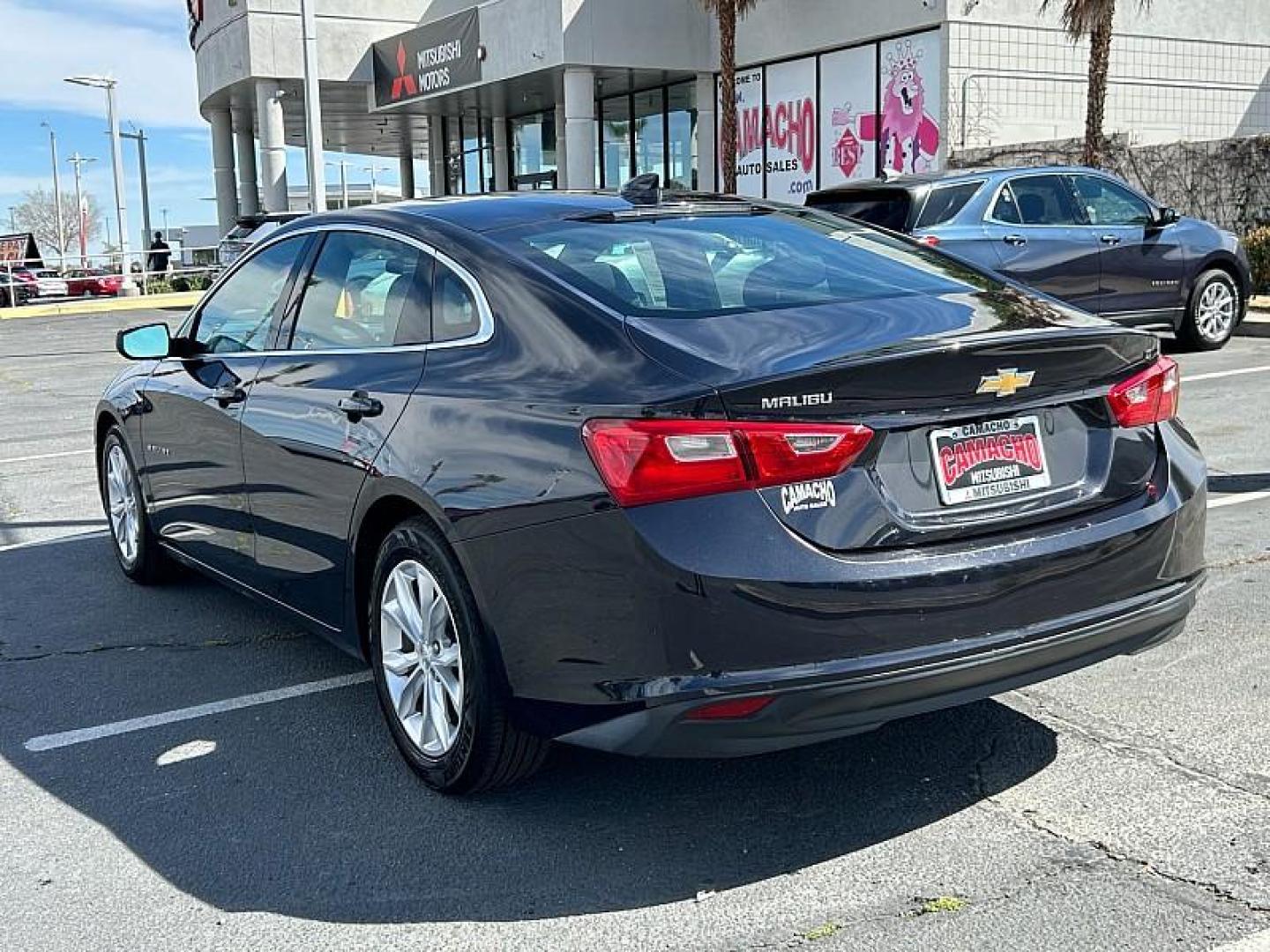 2023 GRAY Chevrolet Malibu (1G1ZD5ST2PF) with an 4-Cyl Turbo 1.5 Liter engine, Automatic CVT transmission, located at 412 Auto Vista Drive, Palmdale, 93551, (661) 945-0620, 34.592636, -118.136681 - Photo#4