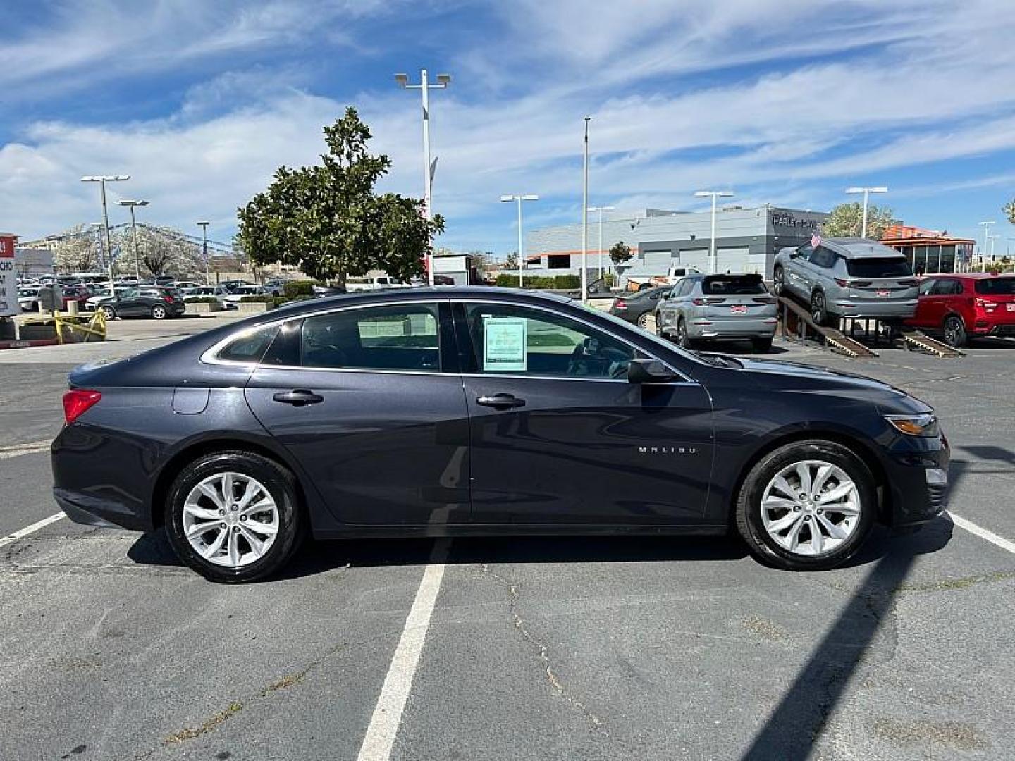 2023 GRAY Chevrolet Malibu (1G1ZD5ST2PF) with an 4-Cyl Turbo 1.5 Liter engine, Automatic CVT transmission, located at 412 Auto Vista Drive, Palmdale, 93551, (661) 945-0620, 34.592636, -118.136681 - Photo#10