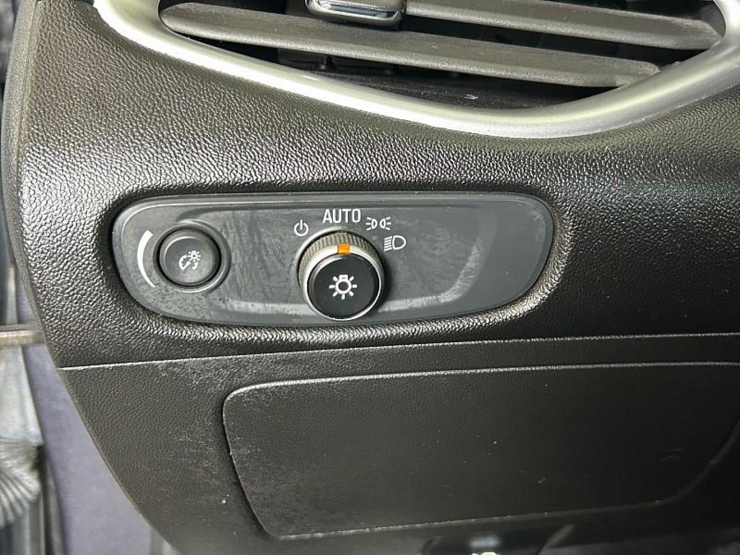 2023 GRAY Chevrolet Malibu (1G1ZD5ST2PF) with an 4-Cyl Turbo 1.5 Liter engine, Automatic CVT transmission, located at 412 Auto Vista Drive, Palmdale, 93551, (661) 945-0620, 34.592636, -118.136681 - Photo#30