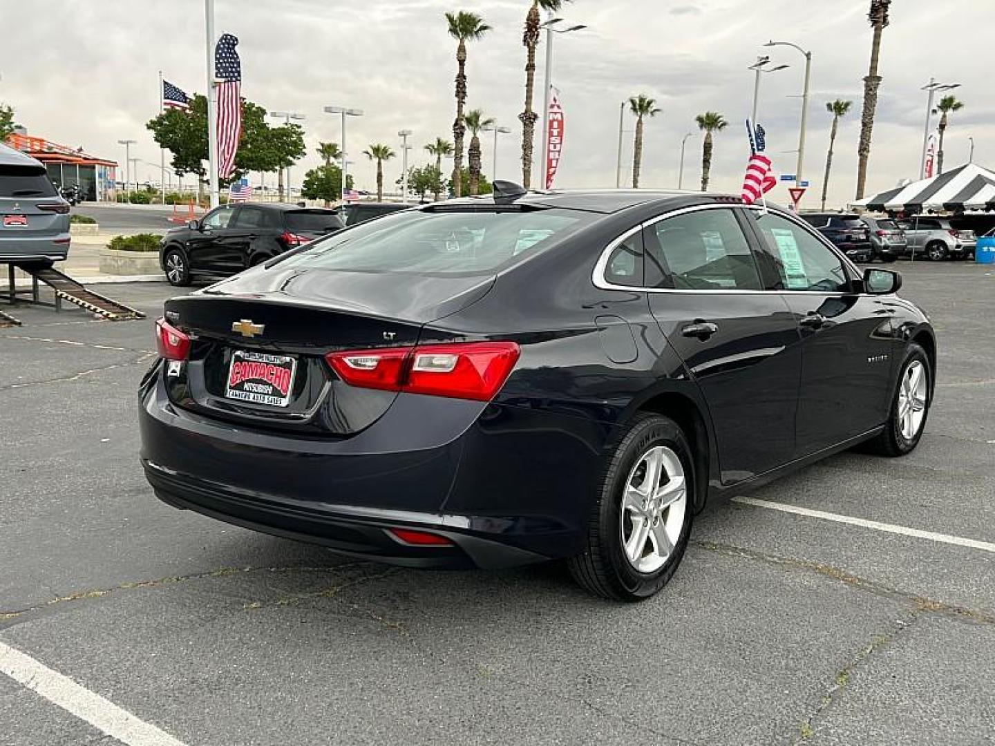 2023 DK GRAY Chevrolet Malibu (1G1ZD5ST5PF) with an 4-Cyl Turbo 1.5 Liter engine, Automatic CVT transmission, located at 412 Auto Vista Drive, Palmdale, 93551, (661) 945-0620, 34.592636, -118.136681 - Photo#4