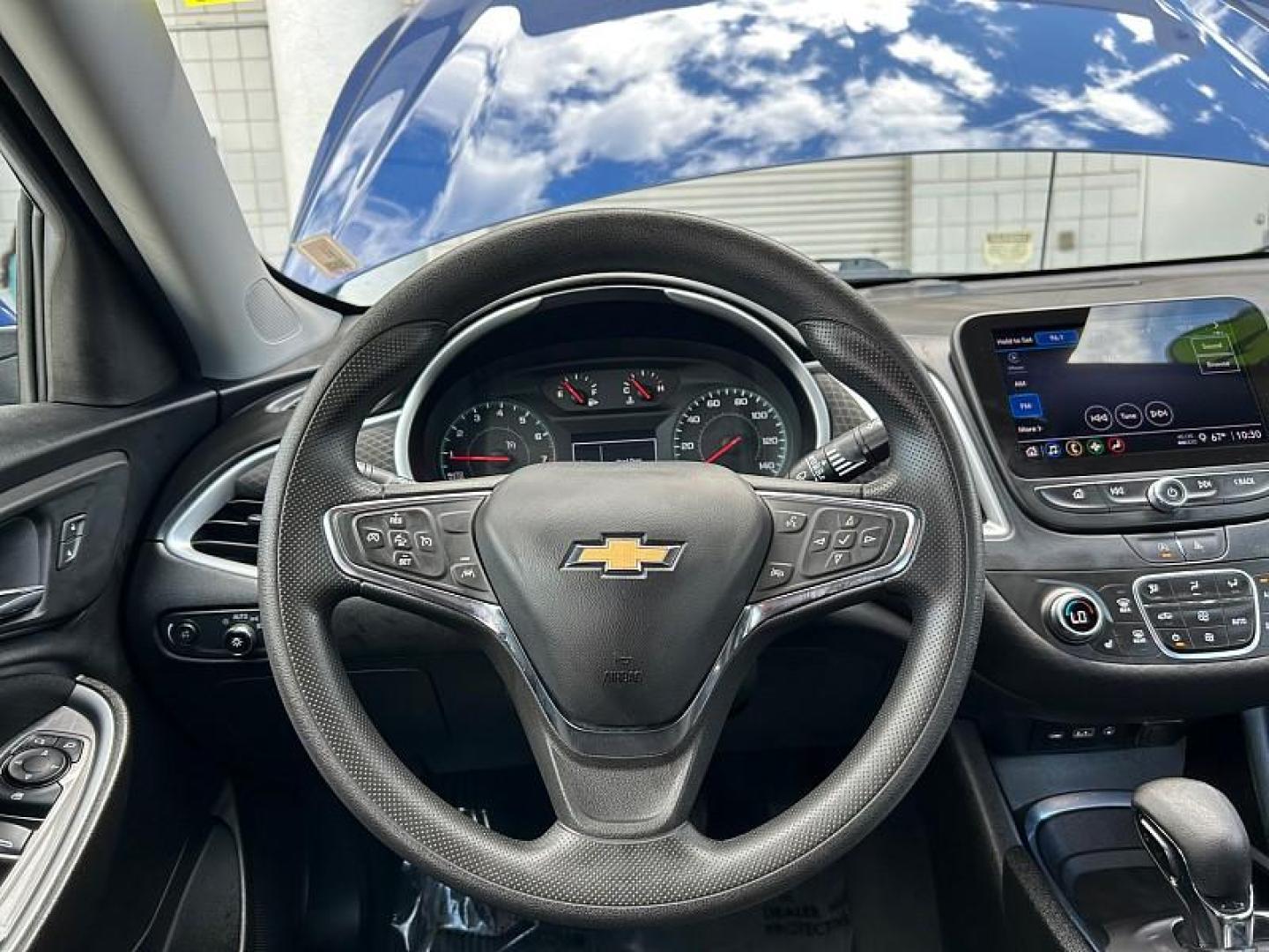 2023 BLUE Chevrolet Malibu (1G1ZD5ST0PF) with an 4-Cyl Turbo 1.5 Liter engine, Automatic CVT transmission, located at 412 Auto Vista Drive, Palmdale, 93551, (661) 945-0620, 34.592636, -118.136681 - Photo#10