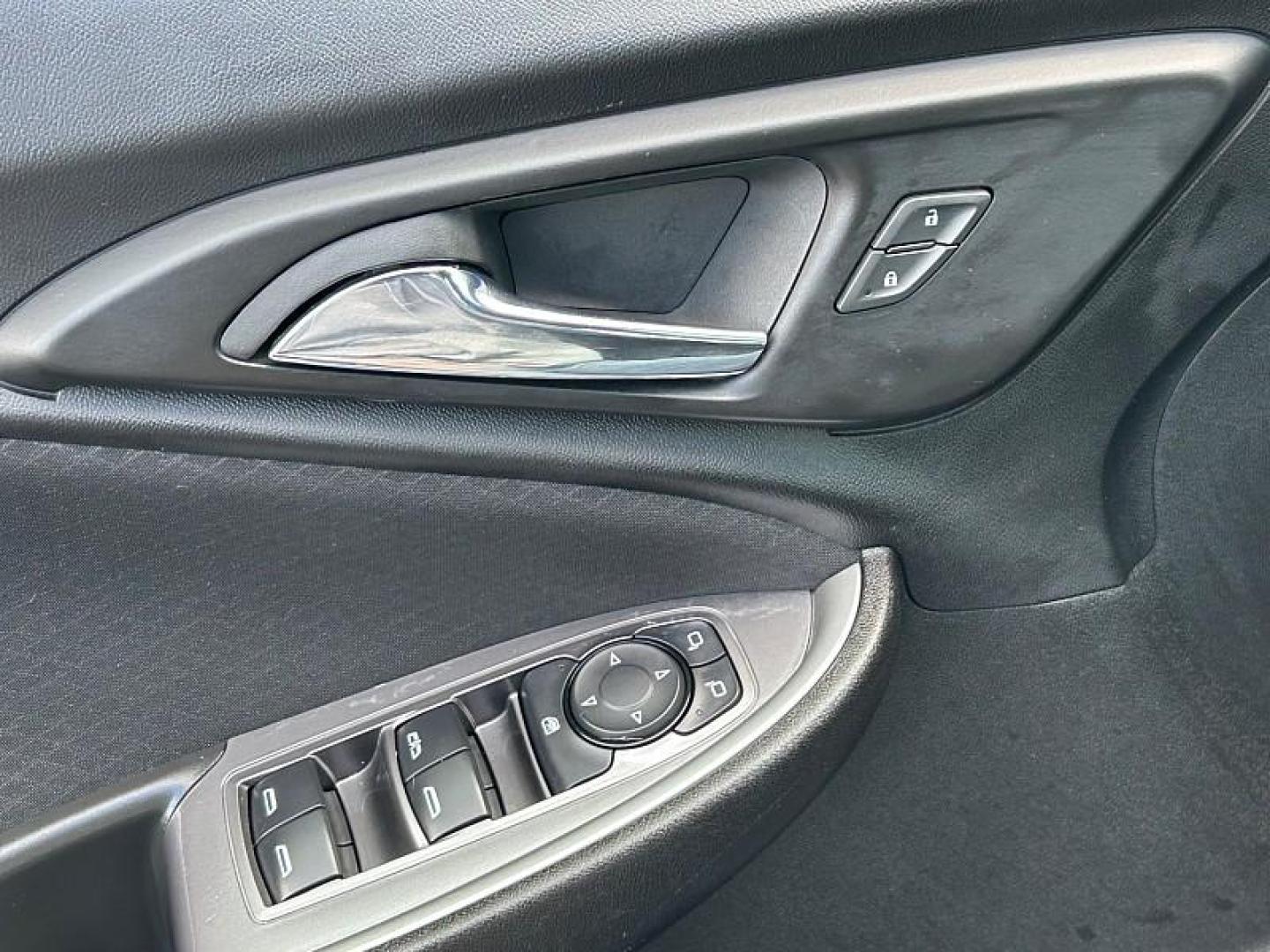 2023 BLUE Chevrolet Malibu (1G1ZD5ST0PF) with an 4-Cyl Turbo 1.5 Liter engine, Automatic CVT transmission, located at 412 Auto Vista Drive, Palmdale, 93551, (661) 945-0620, 34.592636, -118.136681 - Photo#20