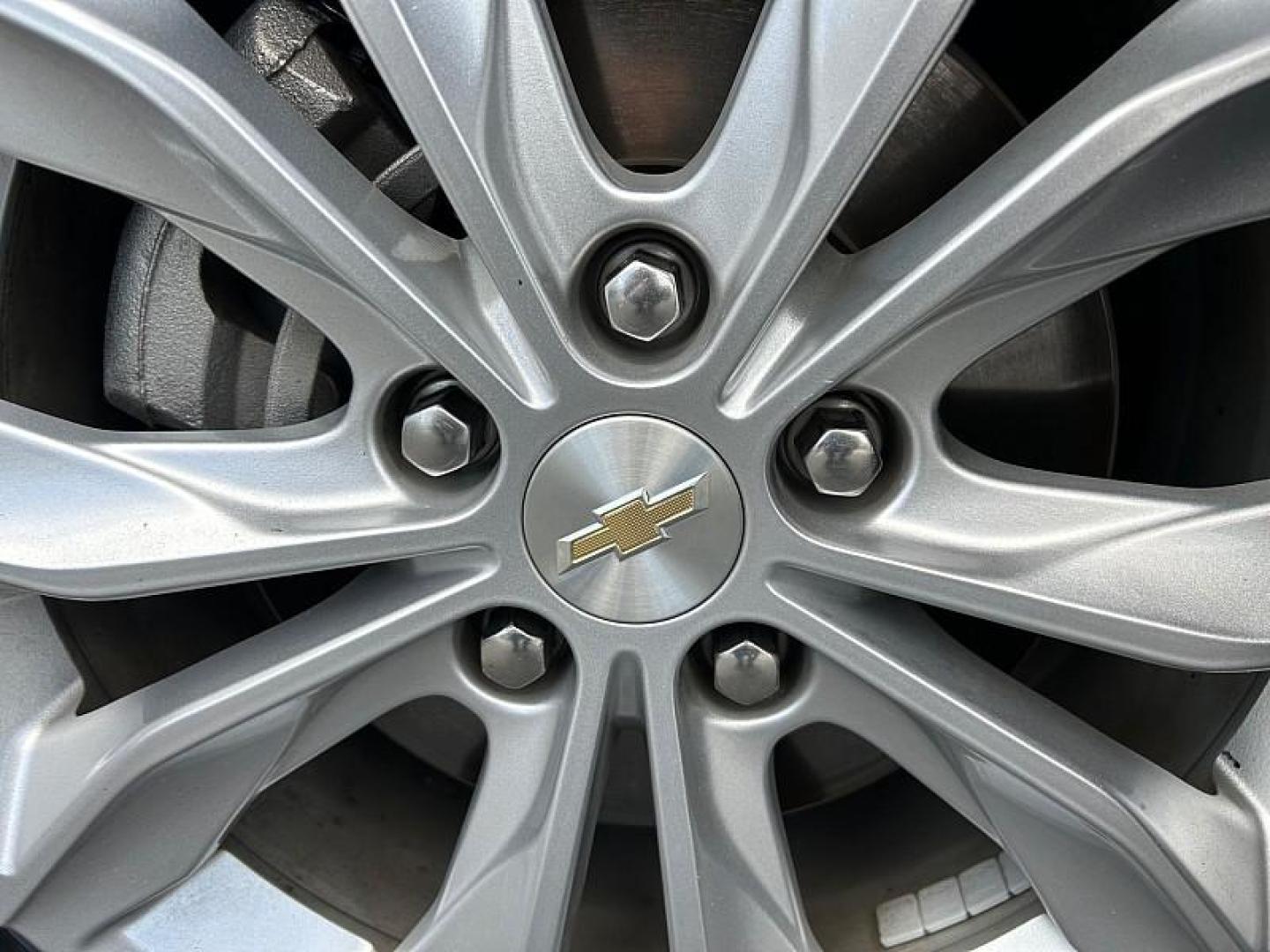 2023 BLUE Chevrolet Malibu (1G1ZD5ST0PF) with an 4-Cyl Turbo 1.5 Liter engine, Automatic CVT transmission, located at 412 Auto Vista Drive, Palmdale, 93551, (661) 945-0620, 34.592636, -118.136681 - Photo#23