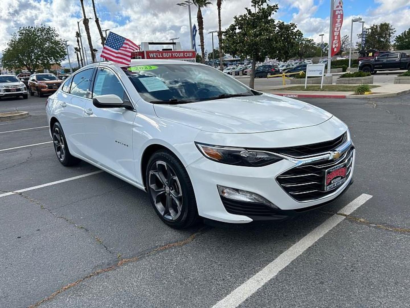 2023 WHITE Chevrolet Malibu (1G1ZD5ST4PF) with an 4-Cyl Turbo 1.5 Liter engine, Automatic CVT transmission, located at 412 Auto Vista Drive, Palmdale, 93551, (661) 945-0620, 34.592636, -118.136681 - Photo#0
