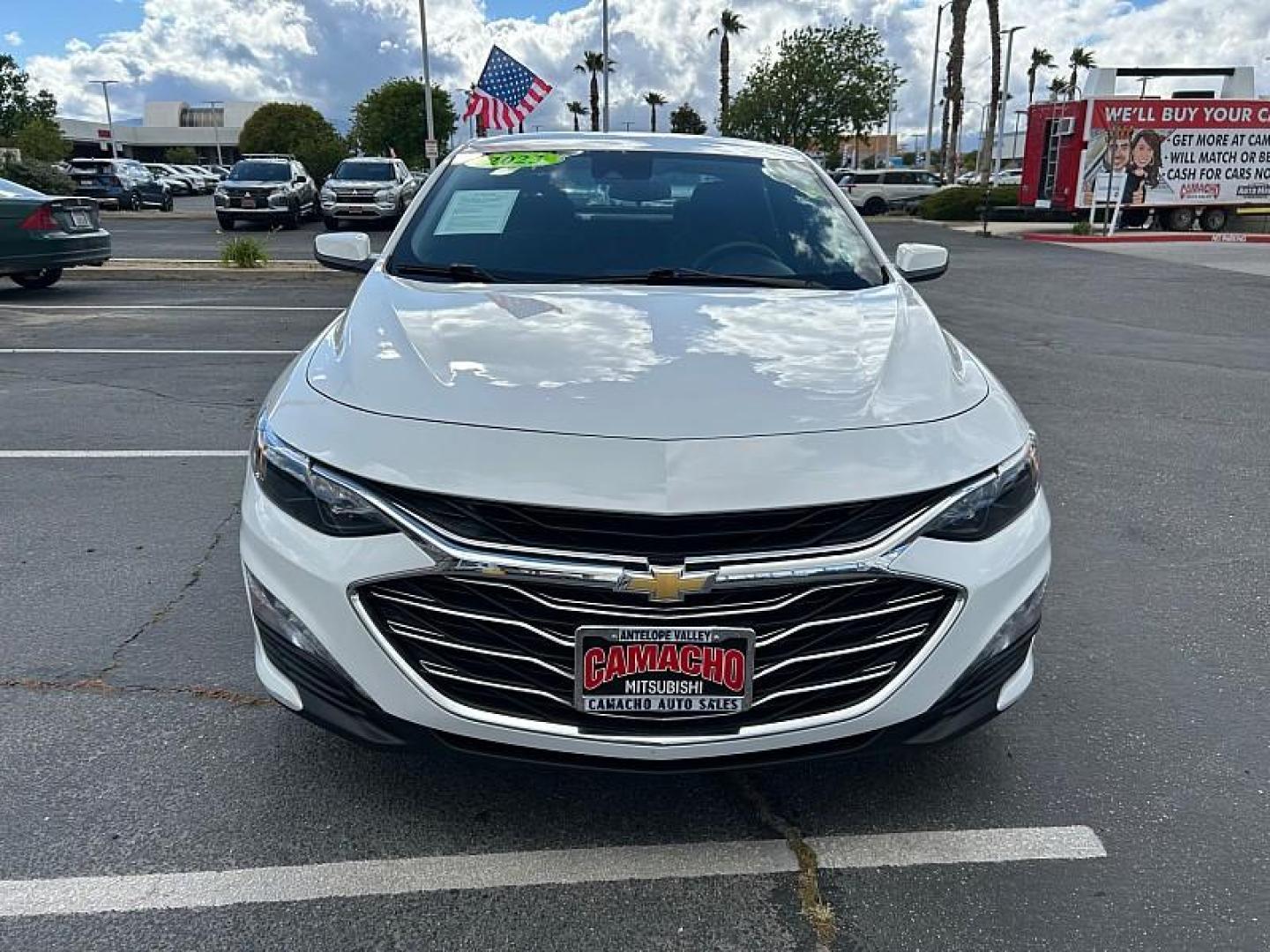 2023 WHITE Chevrolet Malibu (1G1ZD5ST4PF) with an 4-Cyl Turbo 1.5 Liter engine, Automatic CVT transmission, located at 412 Auto Vista Drive, Palmdale, 93551, (661) 945-0620, 34.592636, -118.136681 - Photo#1