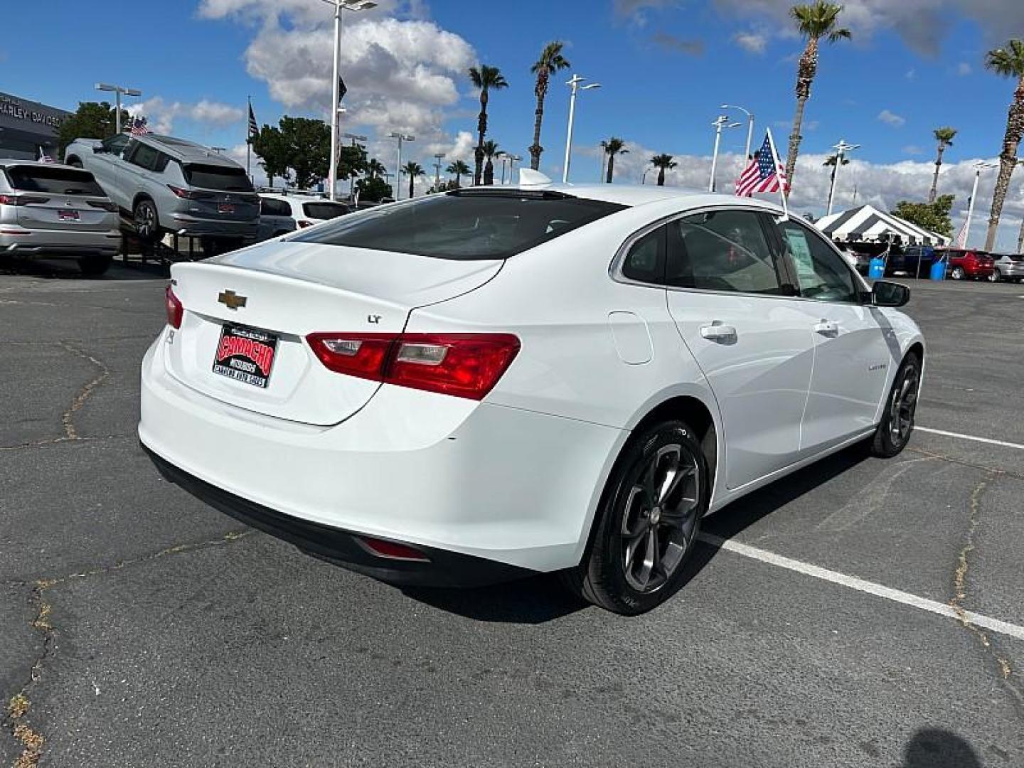 2023 WHITE Chevrolet Malibu (1G1ZD5ST4PF) with an 4-Cyl Turbo 1.5 Liter engine, Automatic CVT transmission, located at 412 Auto Vista Drive, Palmdale, 93551, (661) 945-0620, 34.592636, -118.136681 - Photo#2
