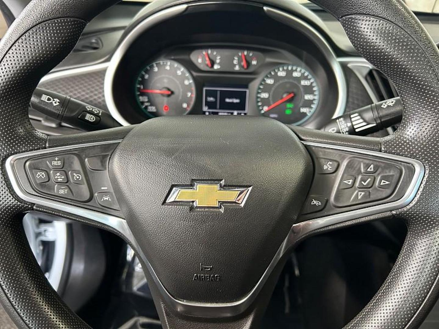 2023 WHITE Chevrolet Malibu (1G1ZD5ST4PF) with an 4-Cyl Turbo 1.5 Liter engine, Automatic CVT transmission, located at 412 Auto Vista Drive, Palmdale, 93551, (661) 945-0620, 34.592636, -118.136681 - Photo#27