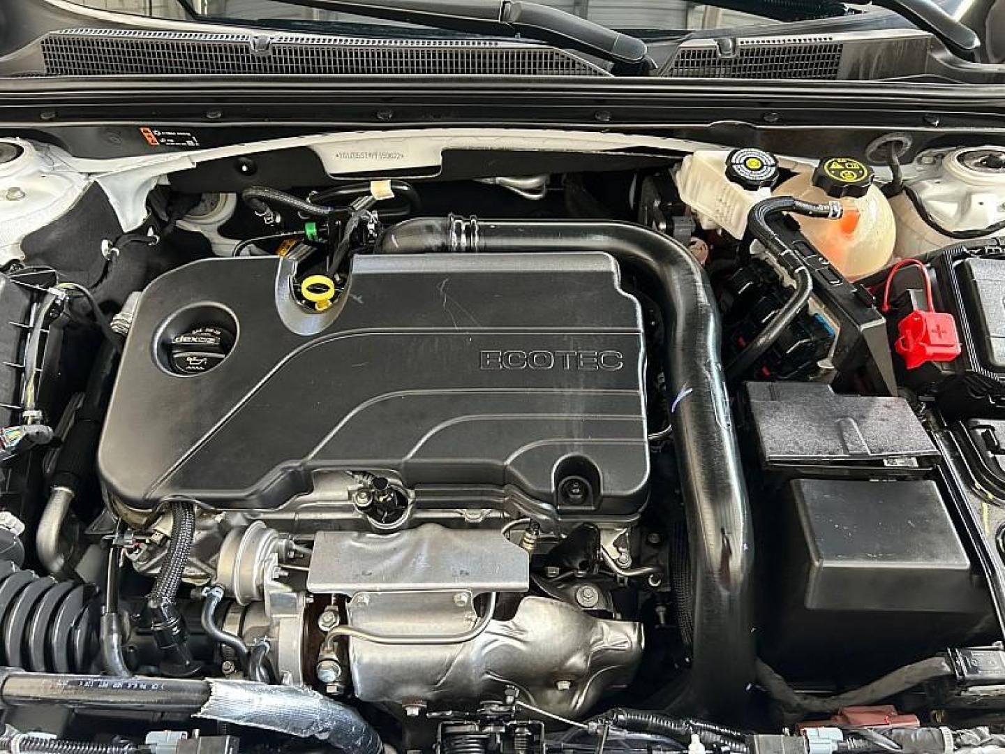 2023 WHITE Chevrolet Malibu (1G1ZD5ST4PF) with an 4-Cyl Turbo 1.5 Liter engine, Automatic CVT transmission, located at 412 Auto Vista Drive, Palmdale, 93551, (661) 945-0620, 34.592636, -118.136681 - Photo#30