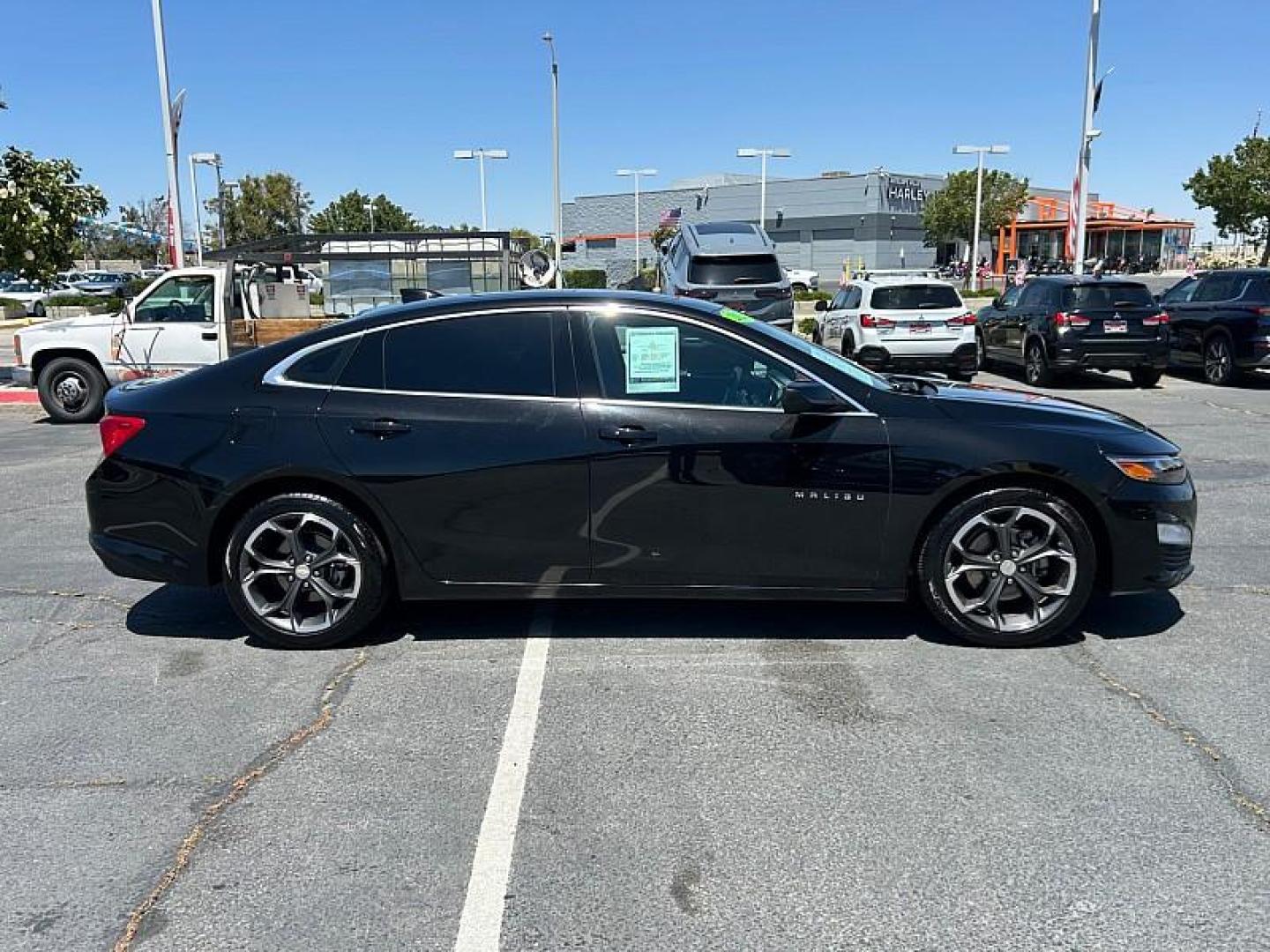 2023 BLACK Chevrolet Malibu (1G1ZD5ST1PF) with an 4-Cyl Turbo 1.5 Liter engine, Automatic CVT transmission, located at 412 Auto Vista Drive, Palmdale, 93551, (661) 945-0620, 34.592636, -118.136681 - Photo#7
