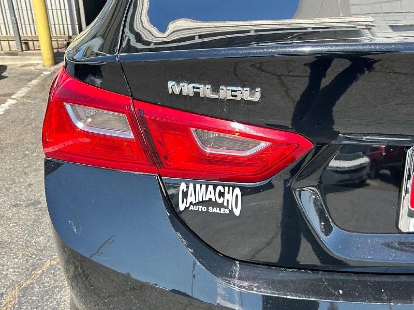 2023 BLACK Chevrolet Malibu (1G1ZD5ST1PF) with an 4-Cyl Turbo 1.5 Liter engine, Automatic CVT transmission, located at 412 Auto Vista Drive, Palmdale, 93551, (661) 945-0620, 34.592636, -118.136681 - Photo#11