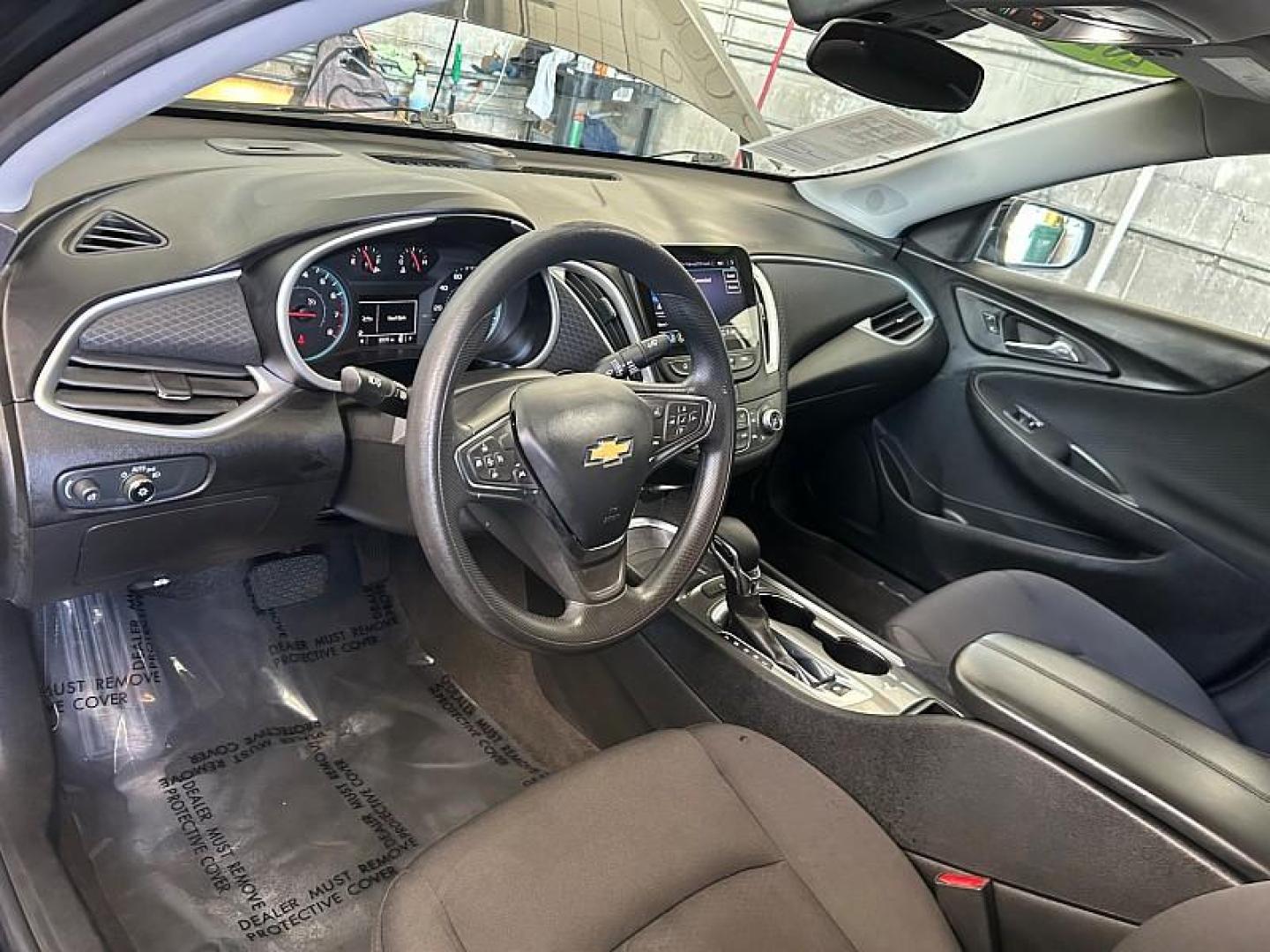 2023 BLACK Chevrolet Malibu (1G1ZD5ST1PF) with an 4-Cyl Turbo 1.5 Liter engine, Automatic CVT transmission, located at 412 Auto Vista Drive, Palmdale, 93551, (661) 945-0620, 34.592636, -118.136681 - Photo#17