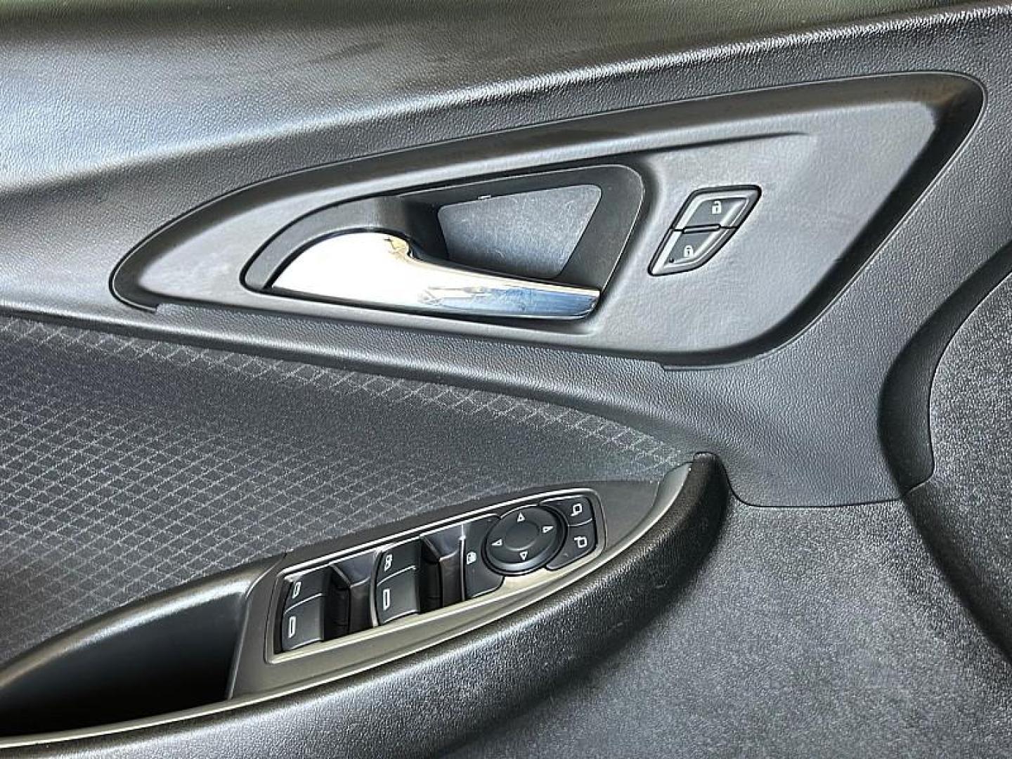 2023 BLACK Chevrolet Malibu (1G1ZD5ST1PF) with an 4-Cyl Turbo 1.5 Liter engine, Automatic CVT transmission, located at 412 Auto Vista Drive, Palmdale, 93551, (661) 945-0620, 34.592636, -118.136681 - Photo#28