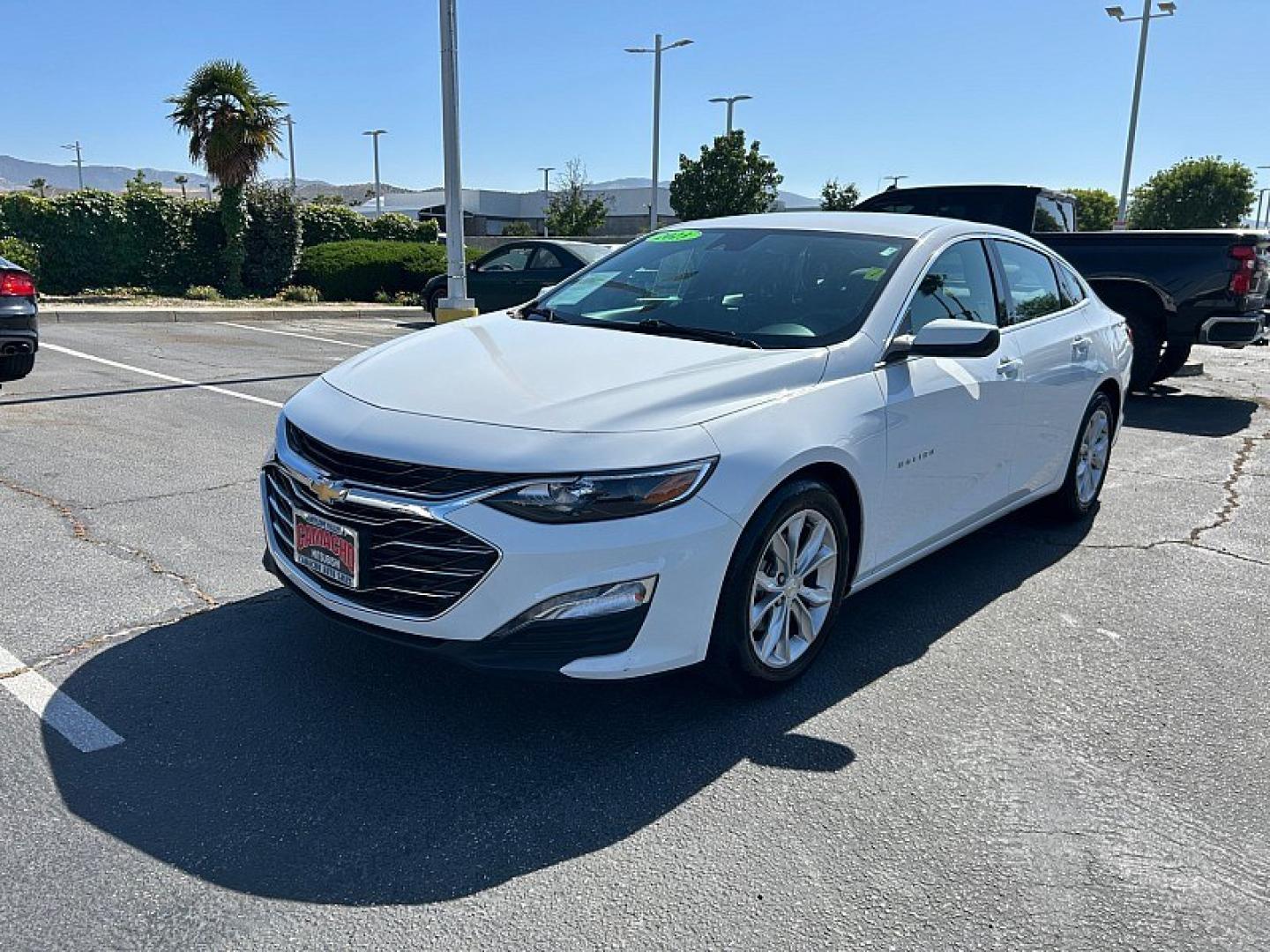 2023 WHITE Chevrolet Malibu (1G1ZD5ST7PF) with an 4-Cyl Turbo 1.5 Liter engine, Automatic CVT transmission, located at 412 Auto Vista Drive, Palmdale, 93551, (661) 945-0620, 34.592636, -118.136681 - Photo#3