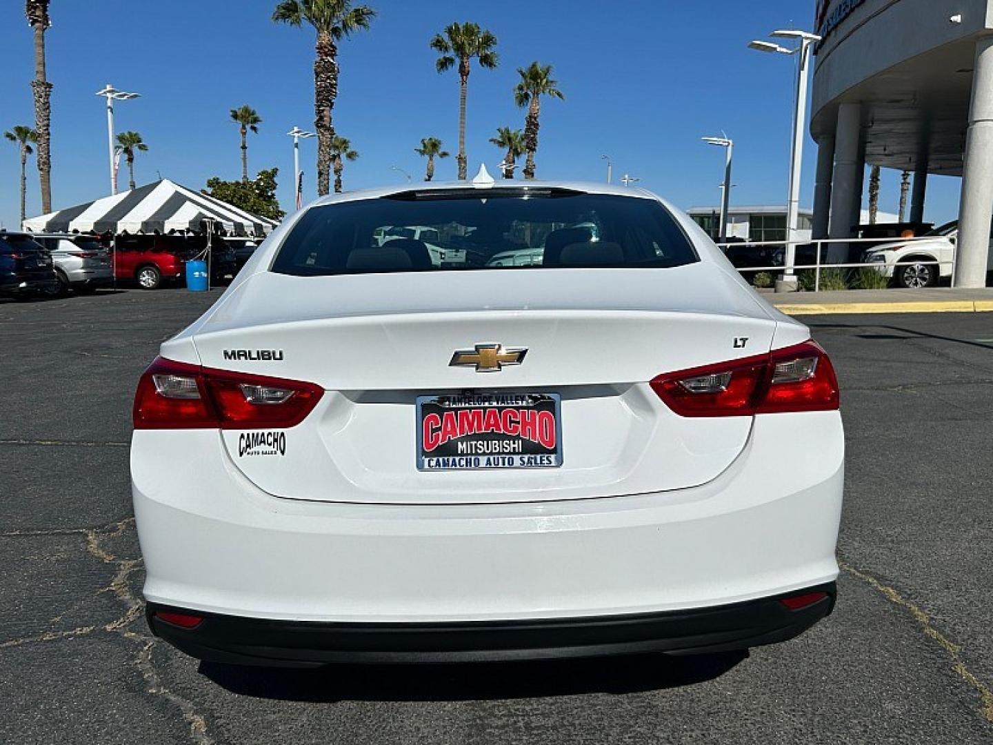 2023 WHITE Chevrolet Malibu (1G1ZD5ST9PF) with an 4-Cyl Turbo 1.5 Liter engine, Automatic CVT transmission, located at 412 Auto Vista Drive, Palmdale, 93551, (661) 945-0620, 34.592636, -118.136681- Photo#3