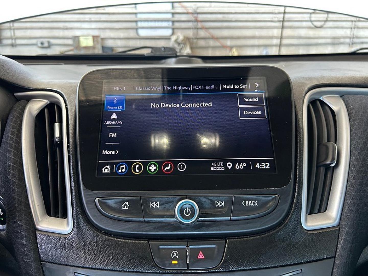 2023 WHITE Chevrolet Malibu (1G1ZD5ST9PF) with an 4-Cyl Turbo 1.5 Liter engine, Automatic CVT transmission, located at 412 Auto Vista Drive, Palmdale, 93551, (661) 945-0620, 34.592636, -118.136681- Photo#20