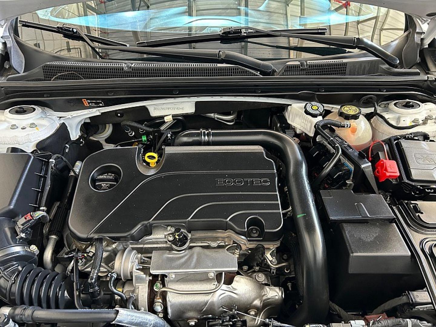 2023 WHITE Chevrolet Malibu (1G1ZD5ST9PF) with an 4-Cyl Turbo 1.5 Liter engine, Automatic CVT transmission, located at 412 Auto Vista Drive, Palmdale, 93551, (661) 945-0620, 34.592636, -118.136681- Photo#30