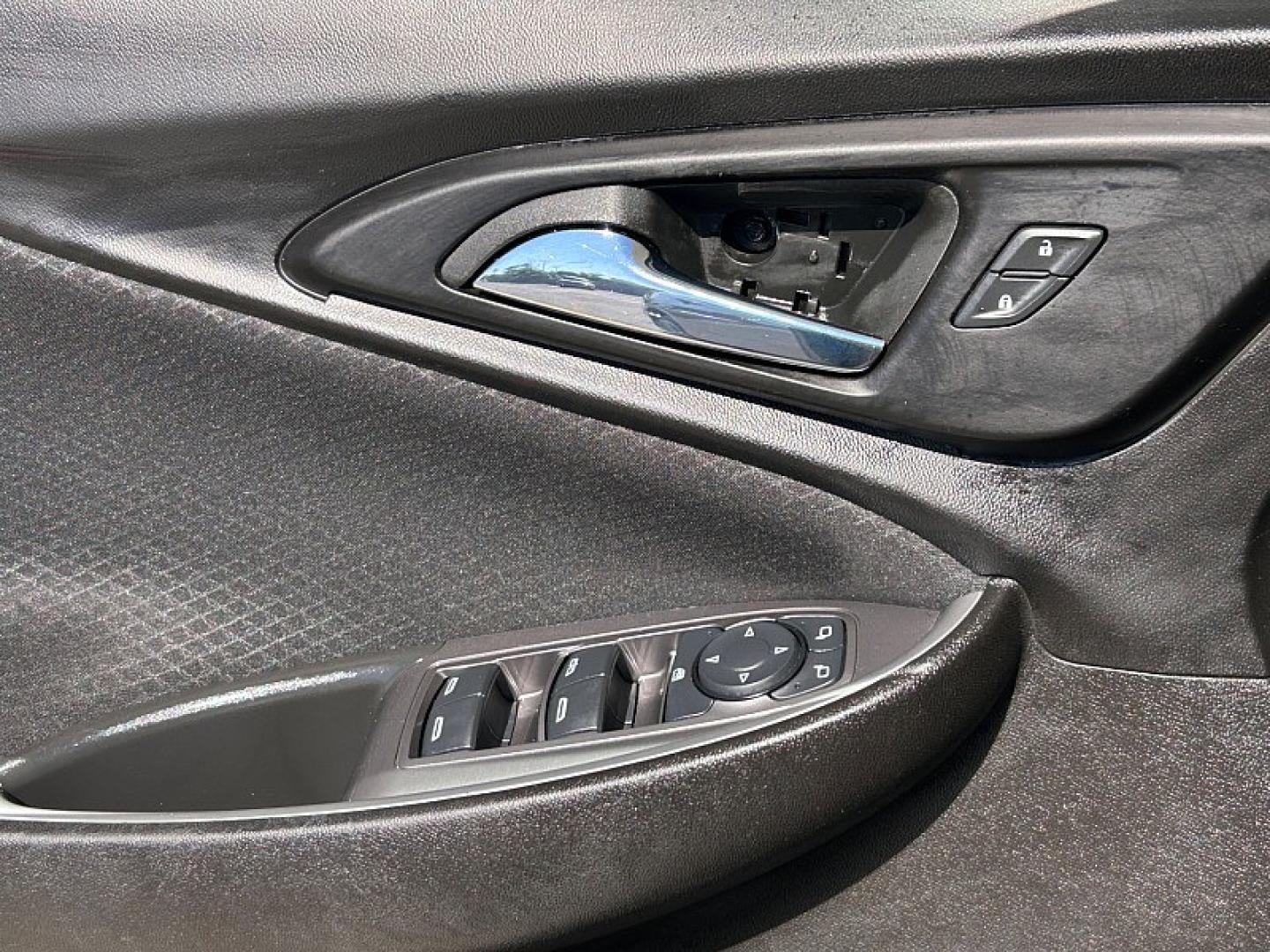 2023 GRAY Chevrolet Malibu (1G1ZD5ST9PF) with an 4-Cyl Turbo 1.5 Liter engine, Automatic CVT transmission, located at 412 Auto Vista Drive, Palmdale, 93551, (661) 945-0620, 34.592636, -118.136681 - Photo#1