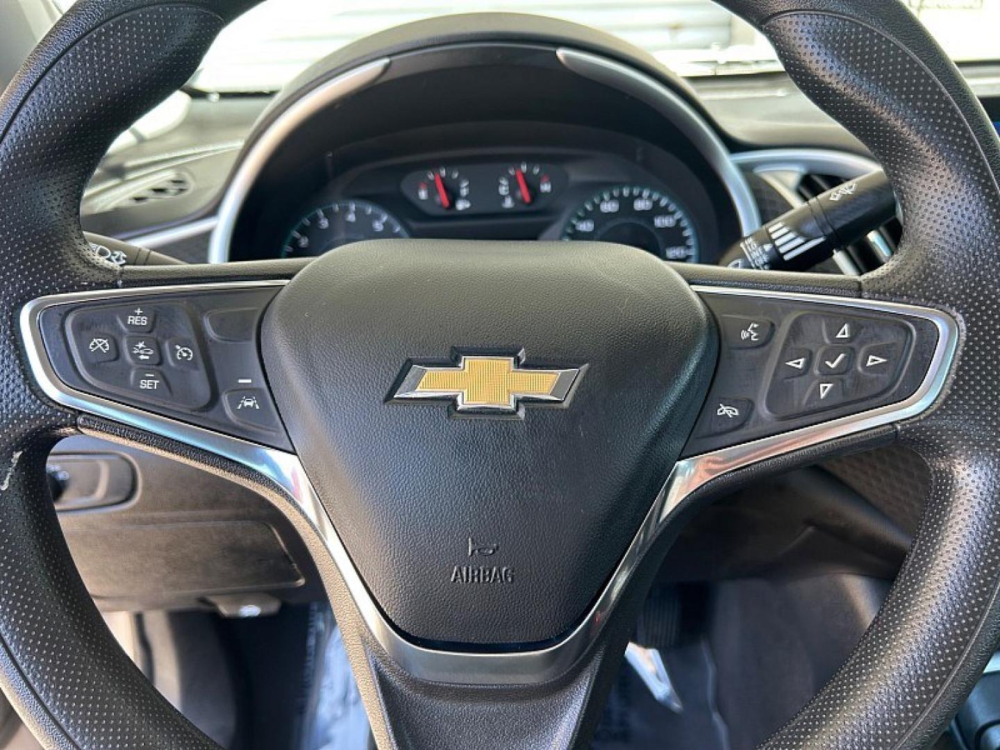 2023 GRAY Chevrolet Malibu (1G1ZD5ST9PF) with an 4-Cyl Turbo 1.5 Liter engine, Automatic CVT transmission, located at 412 Auto Vista Drive, Palmdale, 93551, (661) 945-0620, 34.592636, -118.136681 - Photo#12