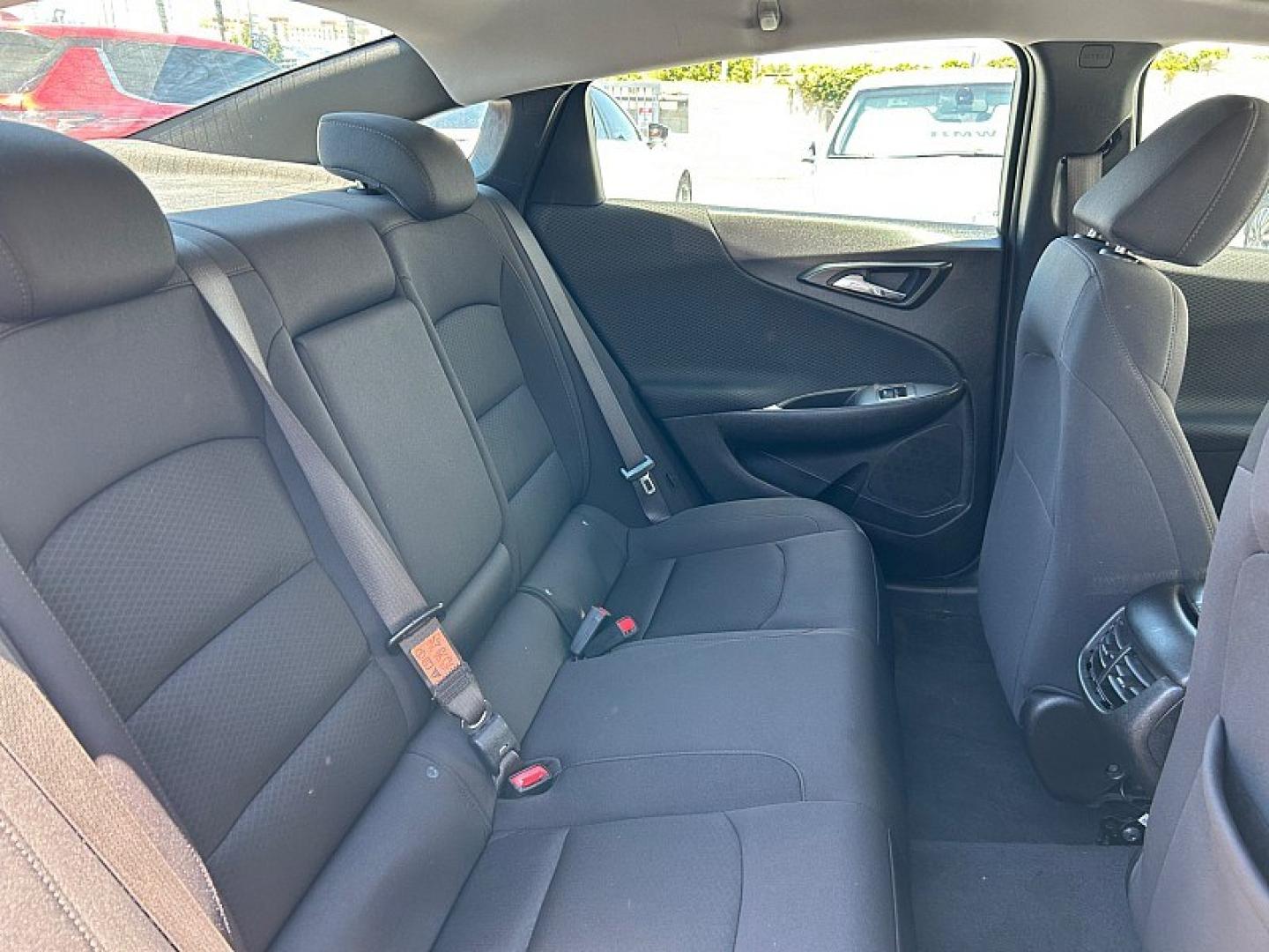 2023 WHITE Chevrolet Malibu (1G1ZD5ST6PF) with an 4-Cyl Turbo 1.5 Liter engine, Automatic CVT transmission, located at 412 Auto Vista Drive, Palmdale, 93551, (661) 945-0620, 34.592636, -118.136681 - Photo#28