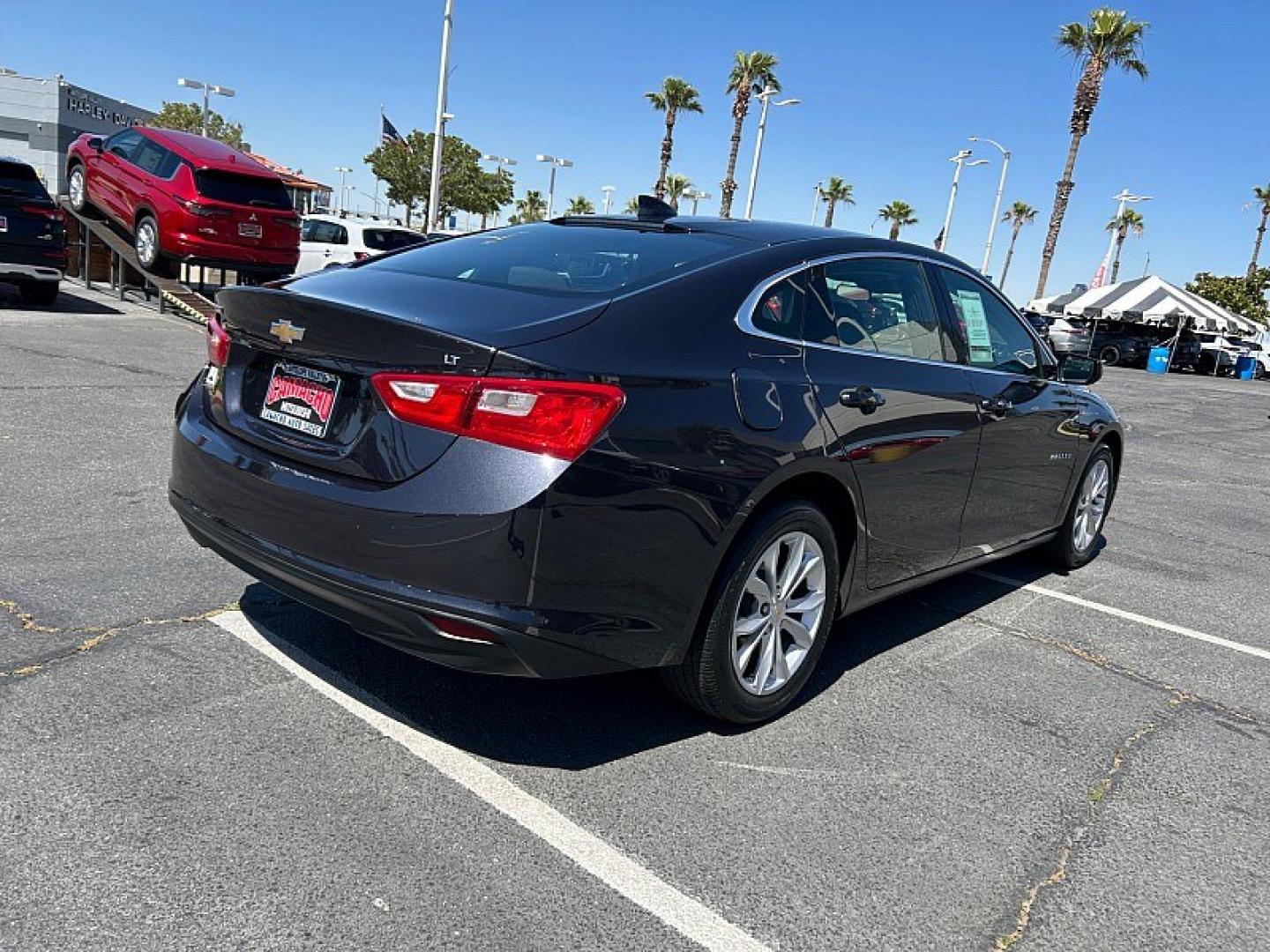2023 BLACK Chevrolet Malibu (1G1ZD5ST5PF) with an 4-Cyl Turbo 1.5 Liter engine, Automatic CVT transmission, located at 412 Auto Vista Drive, Palmdale, 93551, (661) 945-0620, 34.592636, -118.136681- Photo#5