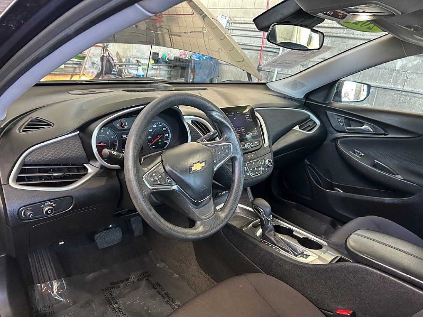 2023 Gray Chevrolet Malibu (1G1ZD5ST1PF) with an 4-Cyl Turbo 1.5 Liter engine, Automatic CVT transmission, located at 412 Auto Vista Drive, Palmdale, 93551, (661) 945-0620, 34.592636, -118.136681- Photo#16