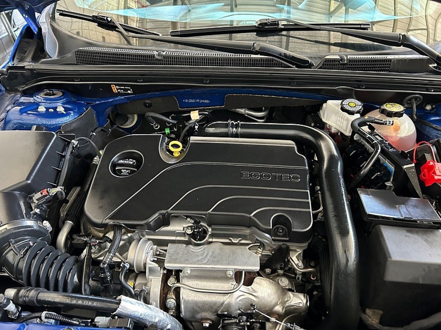 2023 Blue Chevrolet Malibu (1G1ZD5ST1PF) with an 4-Cyl Turbo 1.5 Liter engine, Automatic CVT transmission, located at 412 Auto Vista Drive, Palmdale, 93551, (661) 945-0620, 34.592636, -118.136681- Photo#26